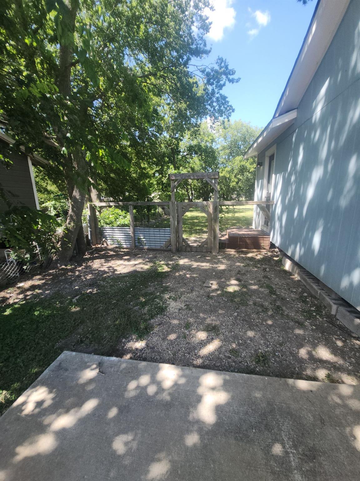504 W Avenue A None Property Photo 13