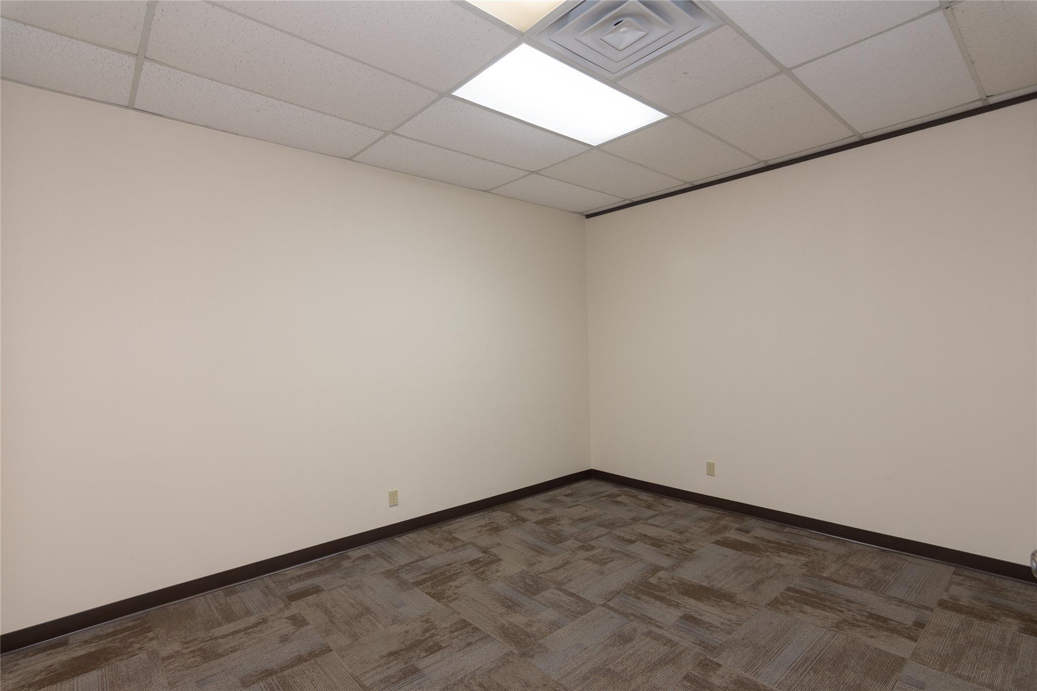 3624 N Hills Dr #d214 Property Photo 1