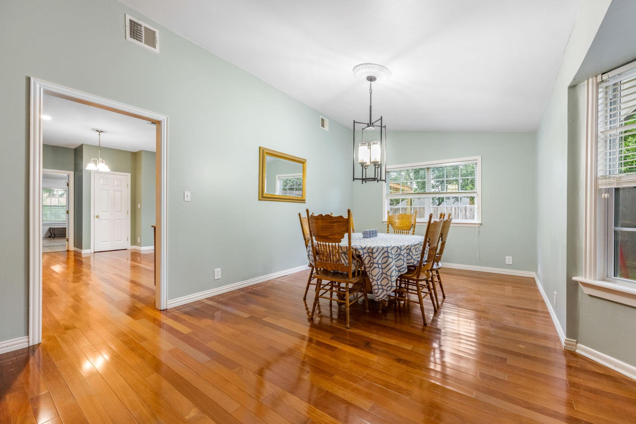 9201 Norchester Ct Property Photo 10