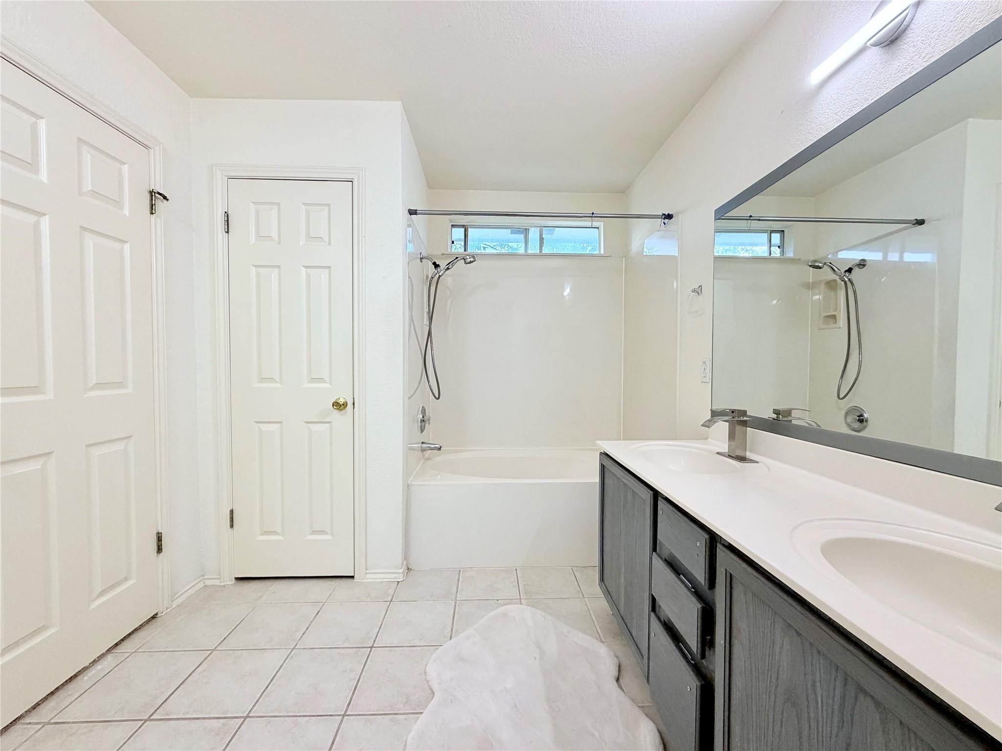 9802 Copper Creek Dr Property Photo 26