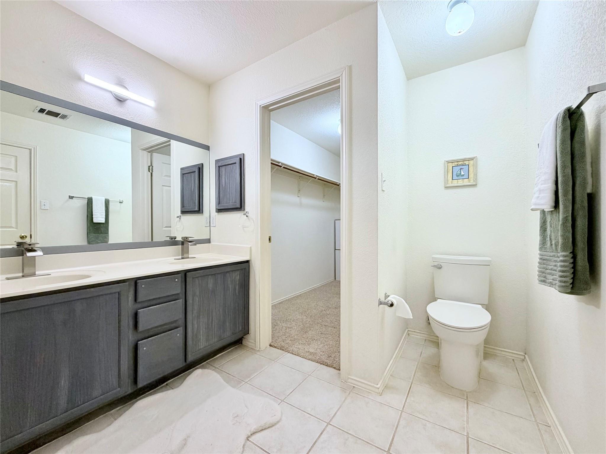 9802 Copper Creek Dr Property Photo 27