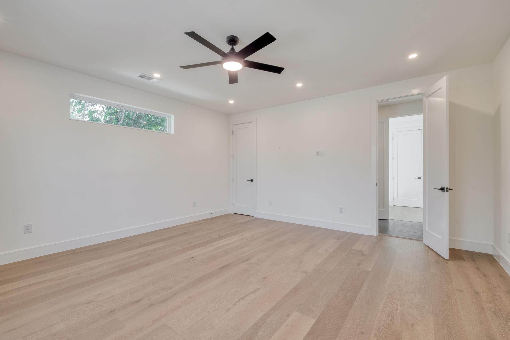 5700 Louise Ln Property Photo 30