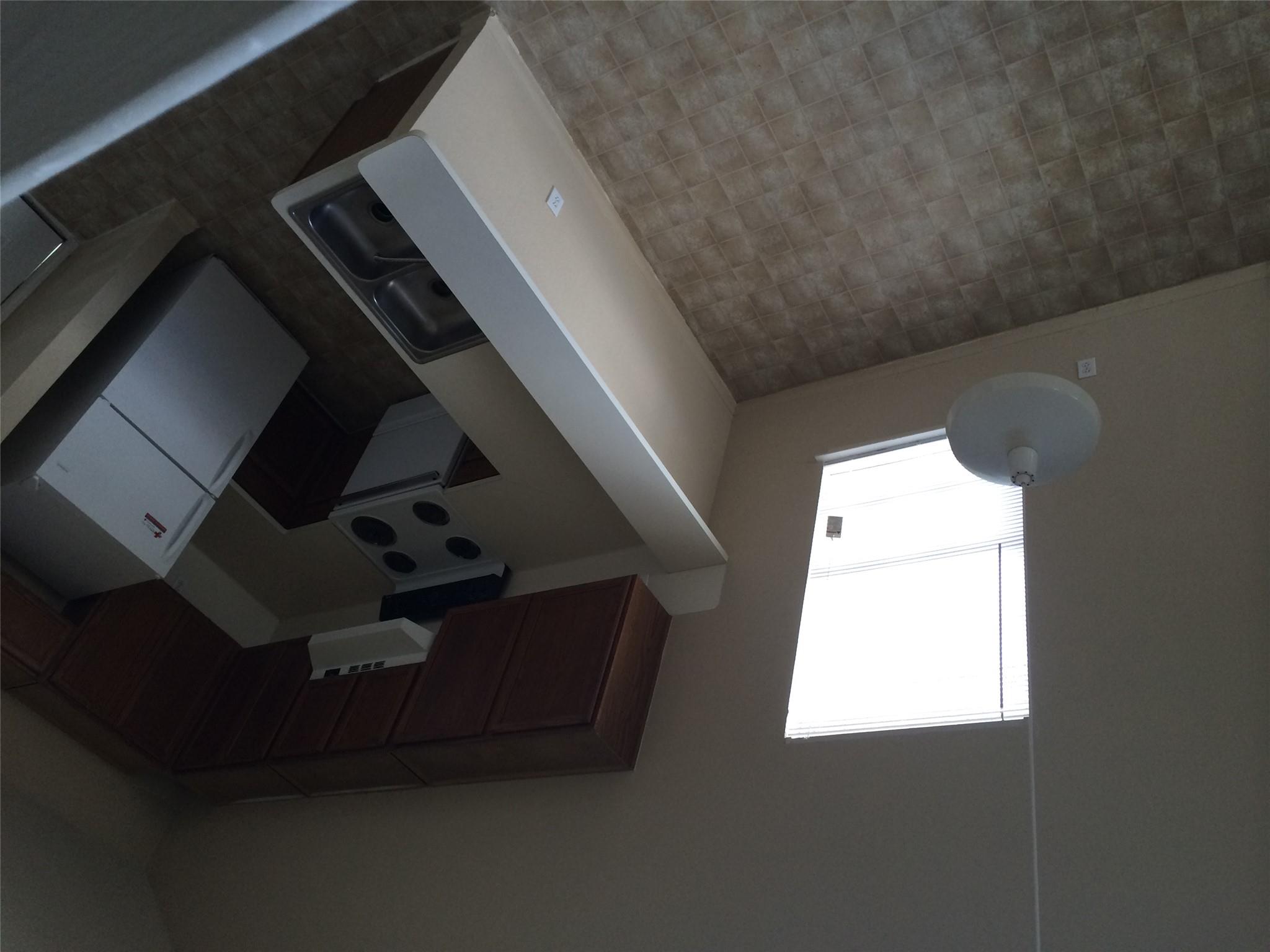 3003-c Whisper Oaks Ln #c Property Photo 10
