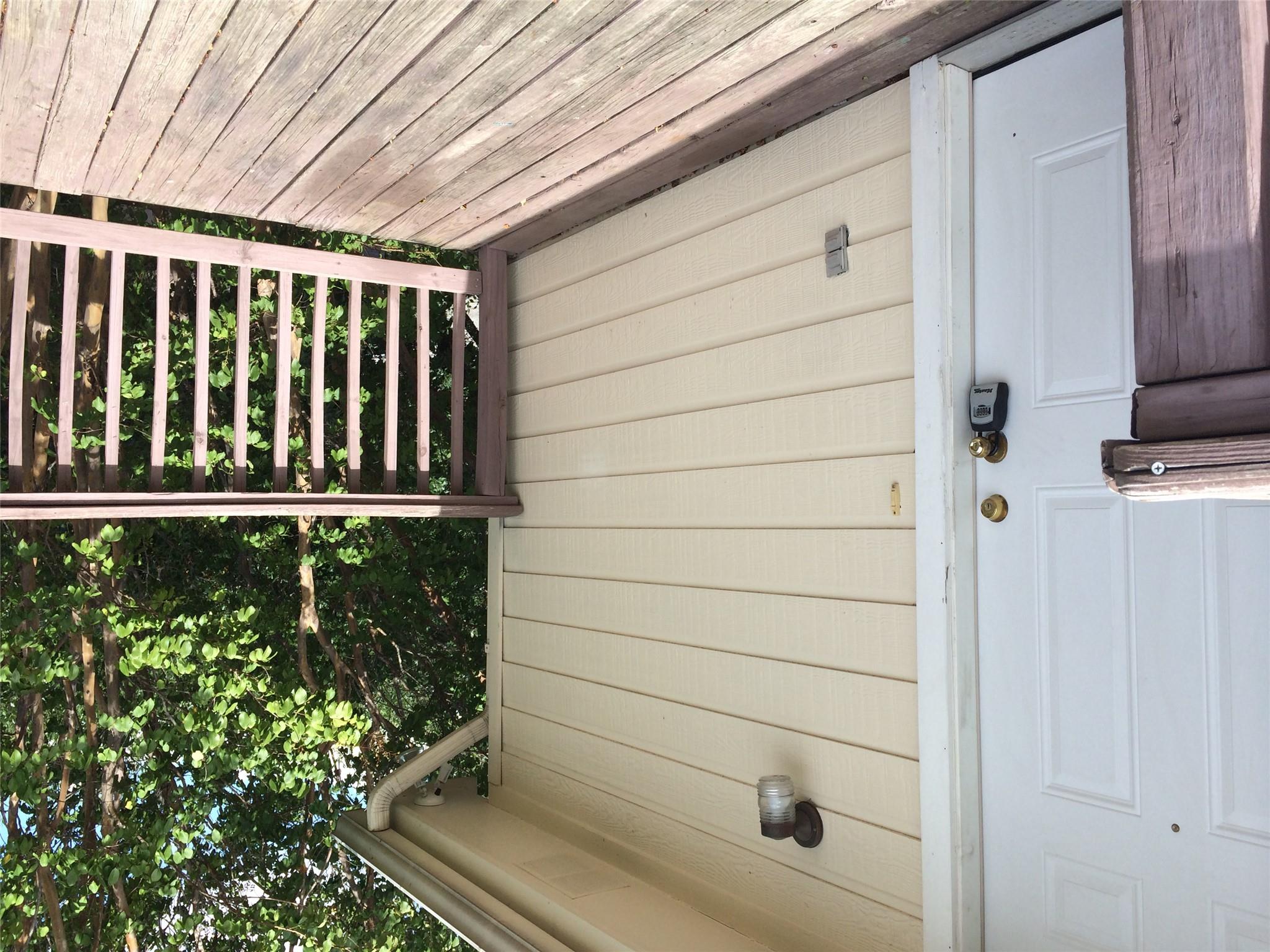 3003-c Whisper Oaks Ln #c Property Photo 16