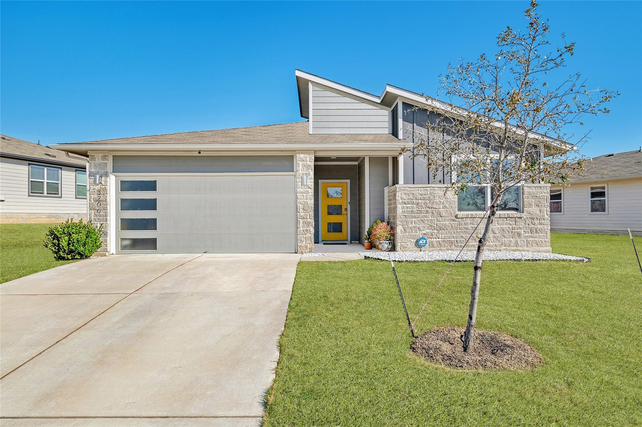 3206 Egan Dr Property Photo
