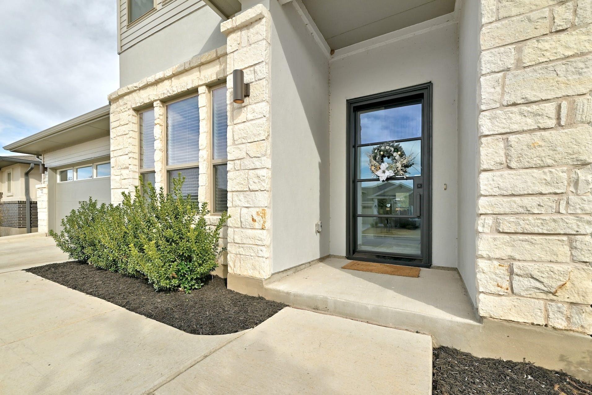 8509 Silverthorne St Property Photo 3