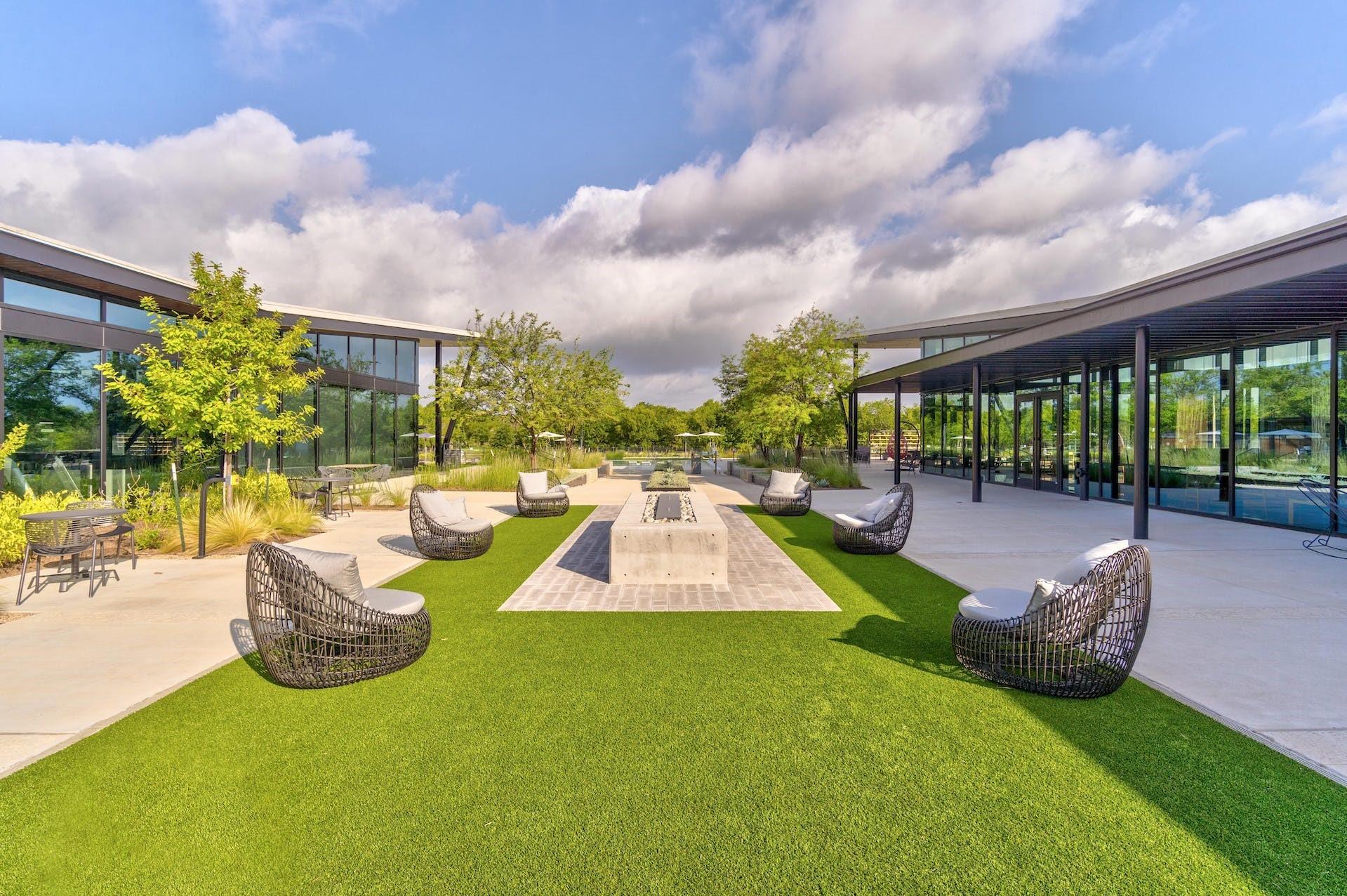 8509 Silverthorne St Property Photo 37