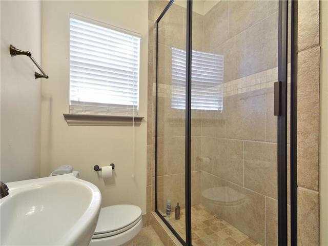 802 E Dean Keeton St #b Property Photo 3