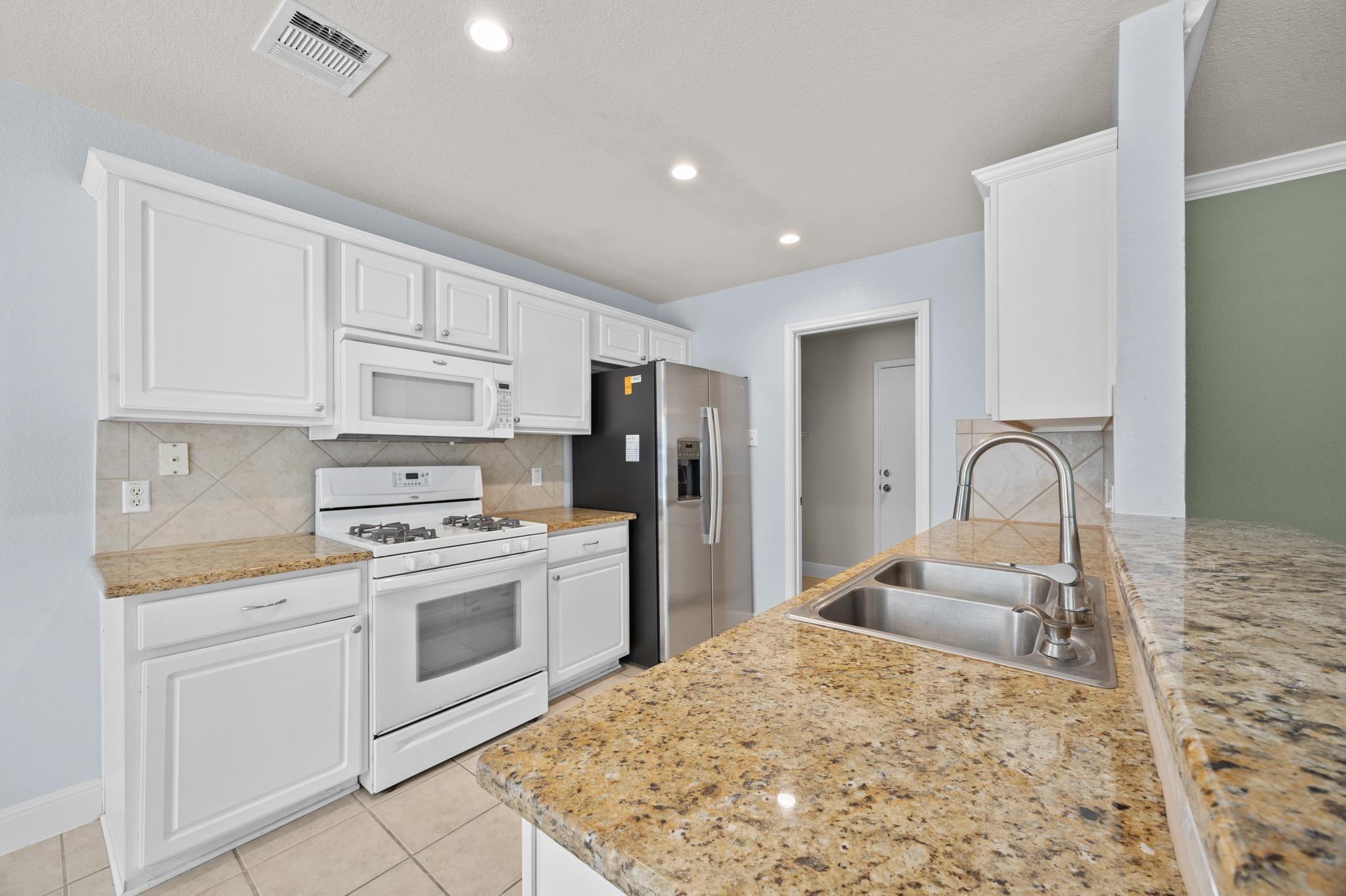 3345 Winding River Trl Property Photo 15