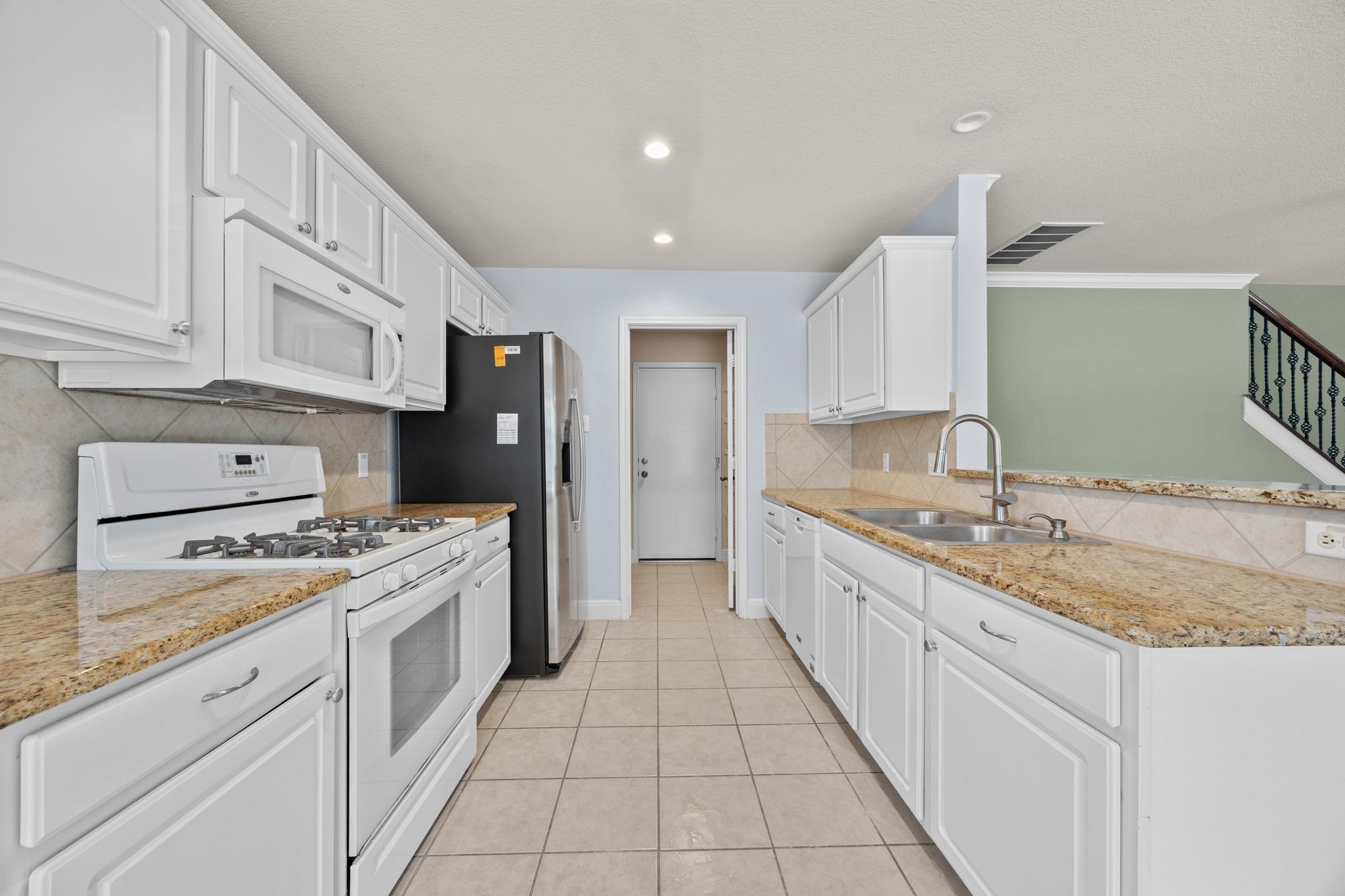 3345 Winding River Trl Property Photo 16