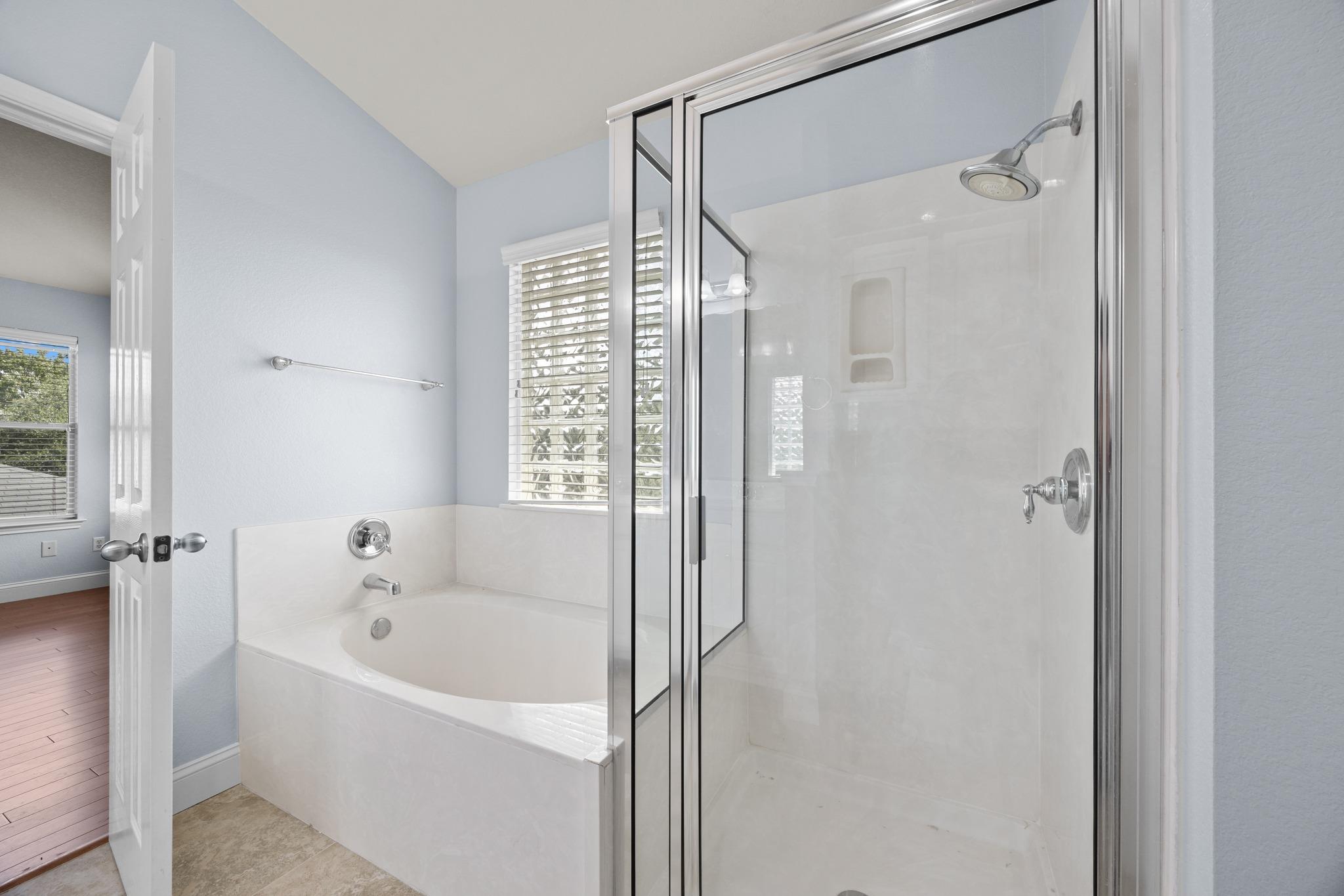 3345 Winding River Trl Property Photo 27