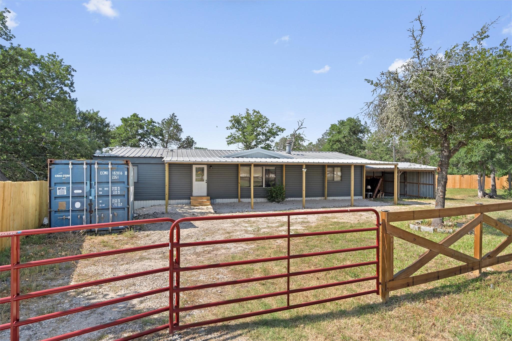 133 Deer Run Property Photo 1