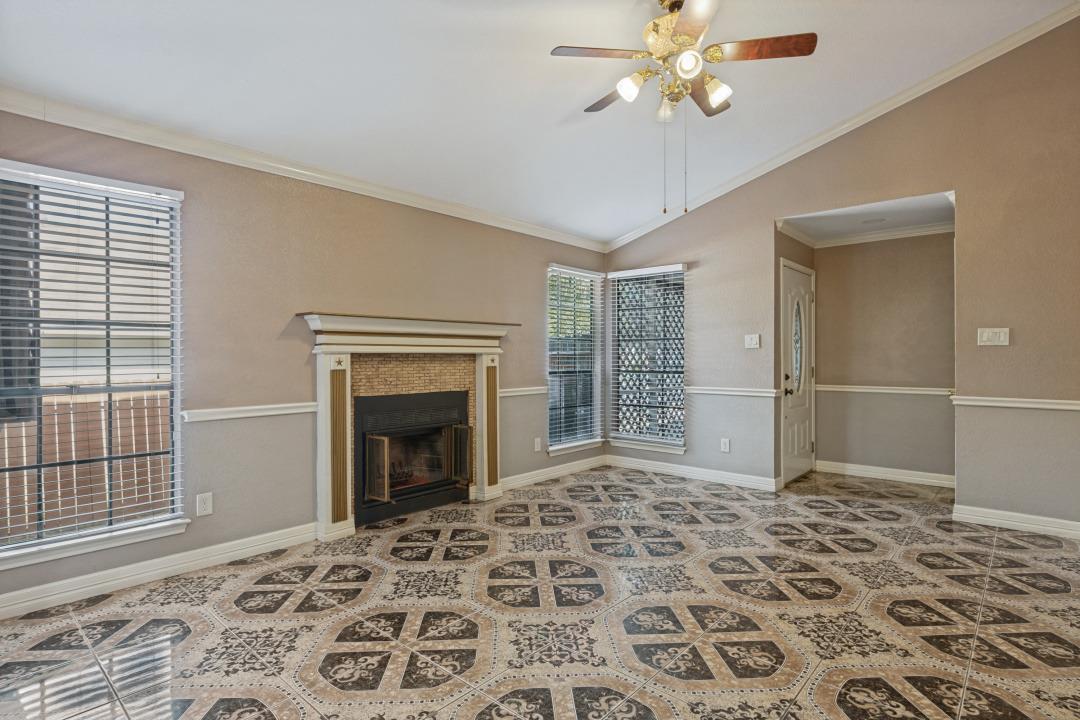 4805 Crest Oak Rd Property Photo 1