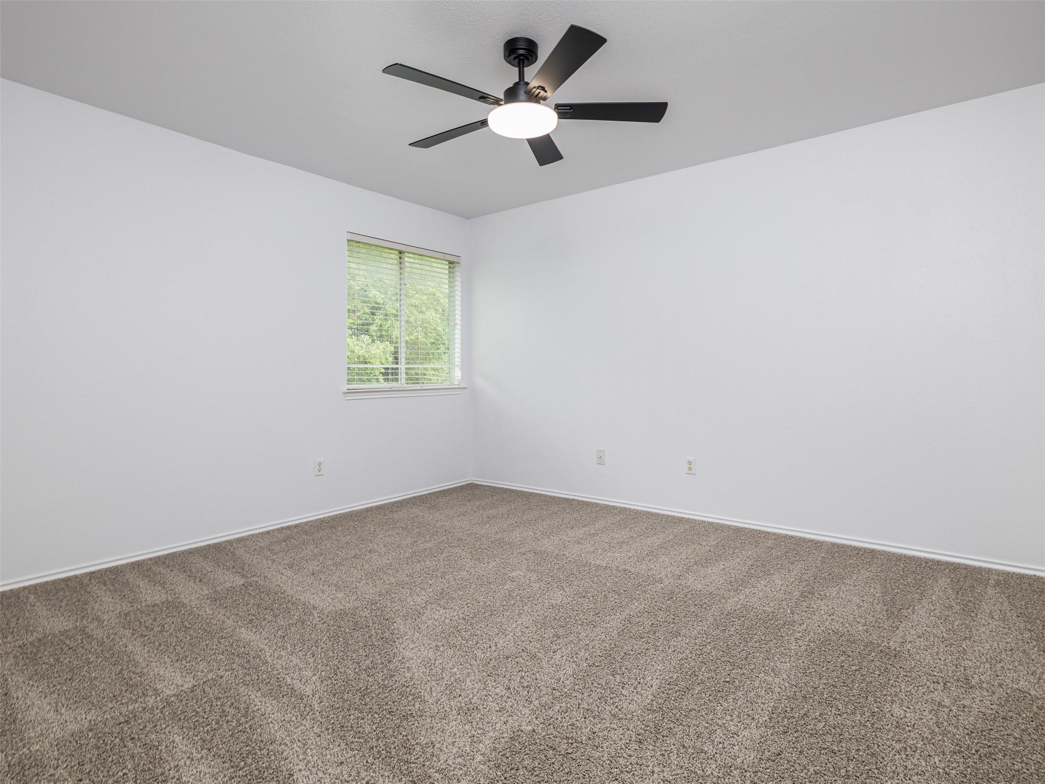 11816 Dave Silk Dr Property Photo 20