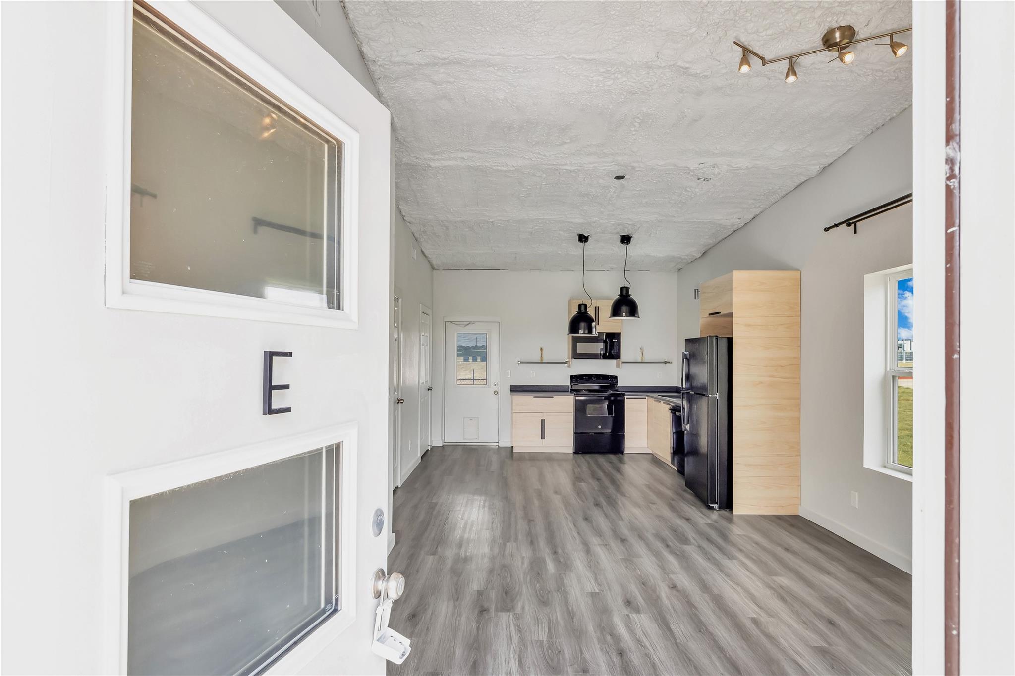 1310 W Fm 487 None #e Property Photo 4