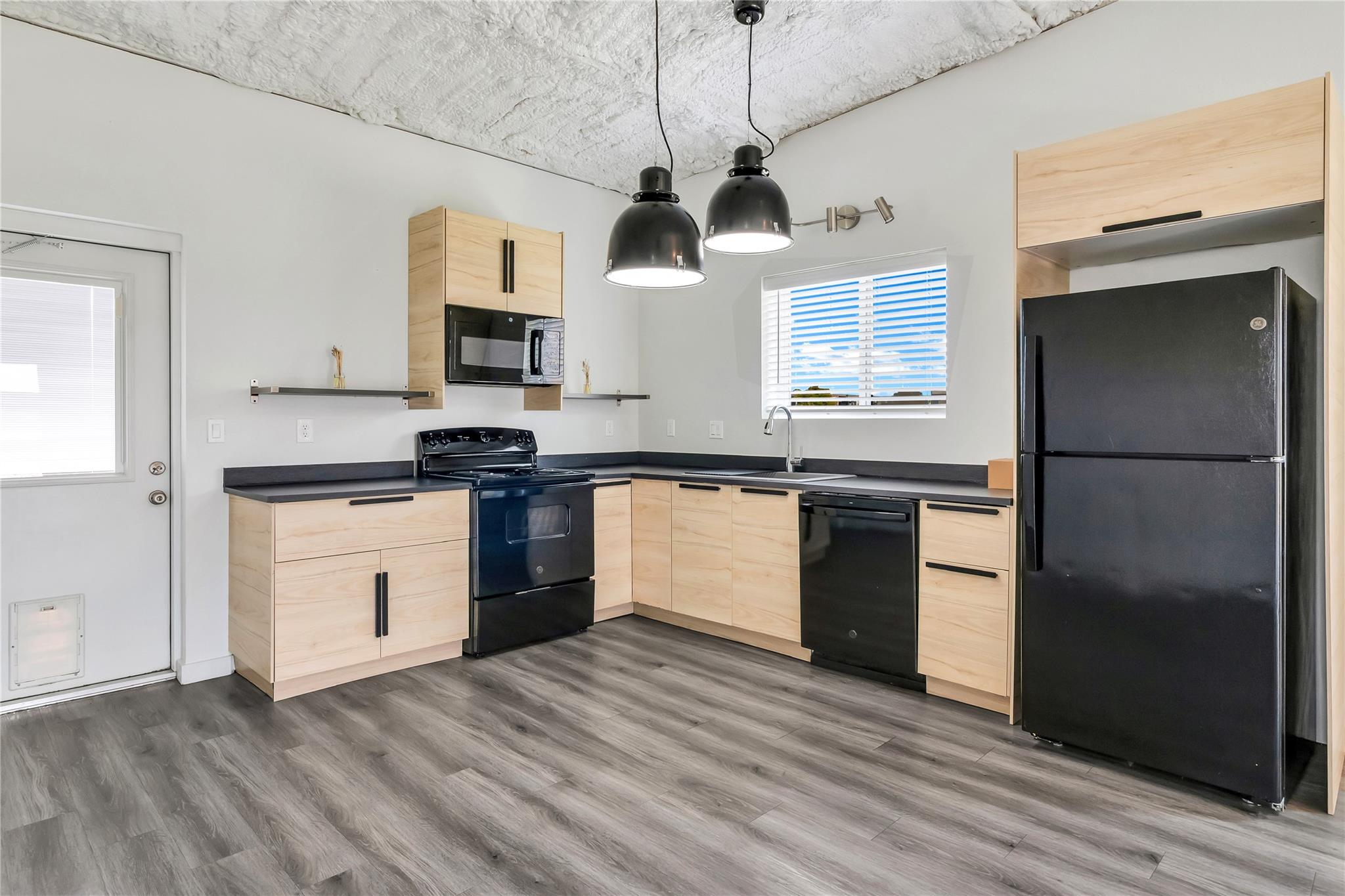 1310 W Fm 487 None #e Property Photo 8