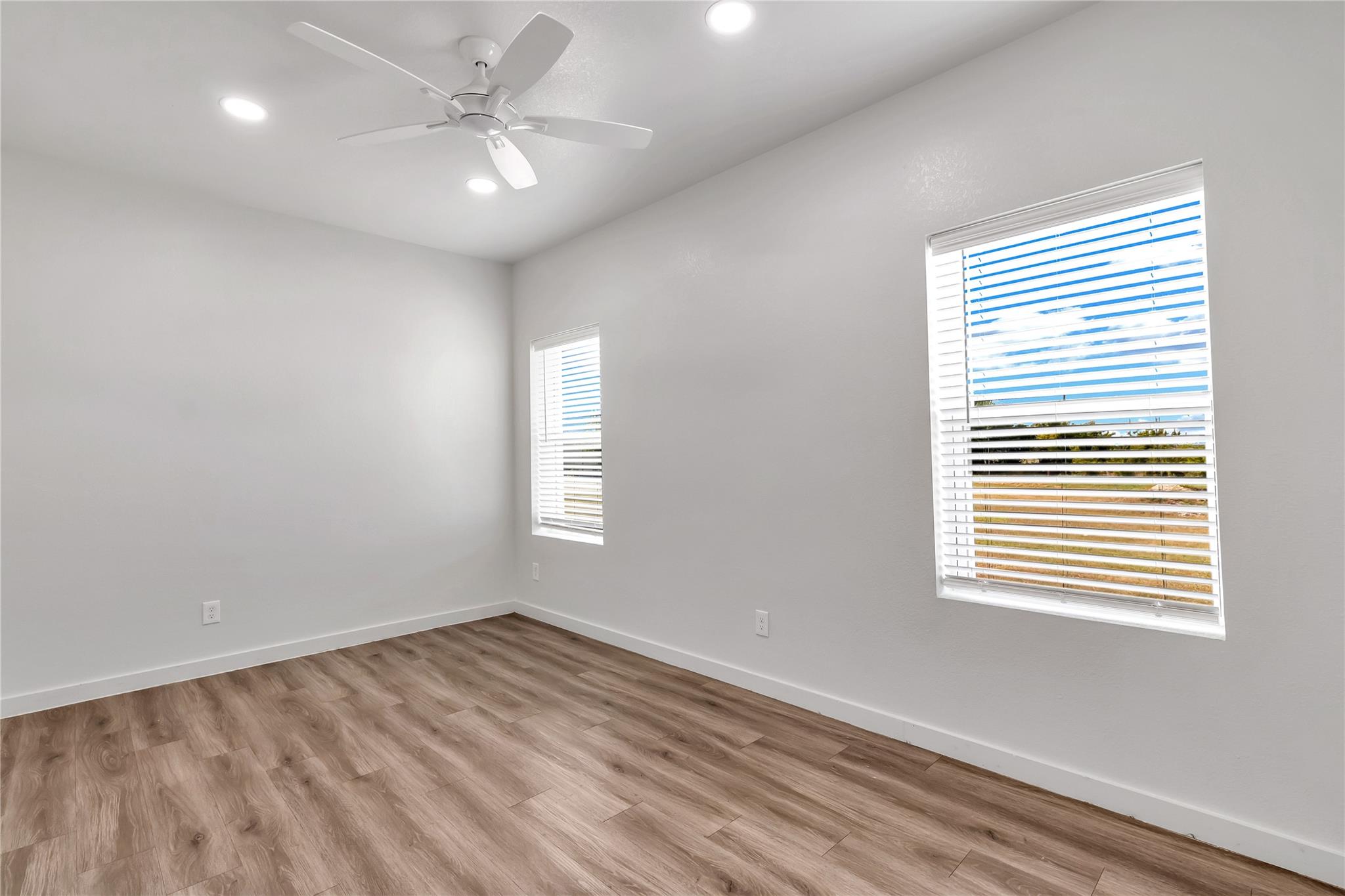 1310 W Fm 487 None #e Property Photo 12