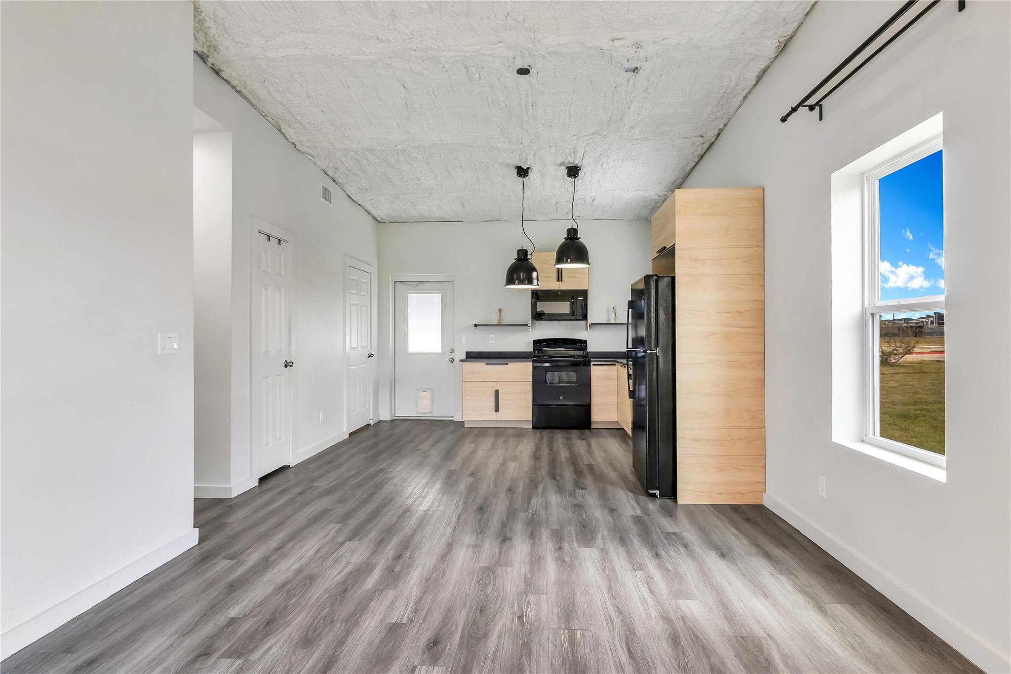 1310 W Fm 487 None #e Property Photo 17