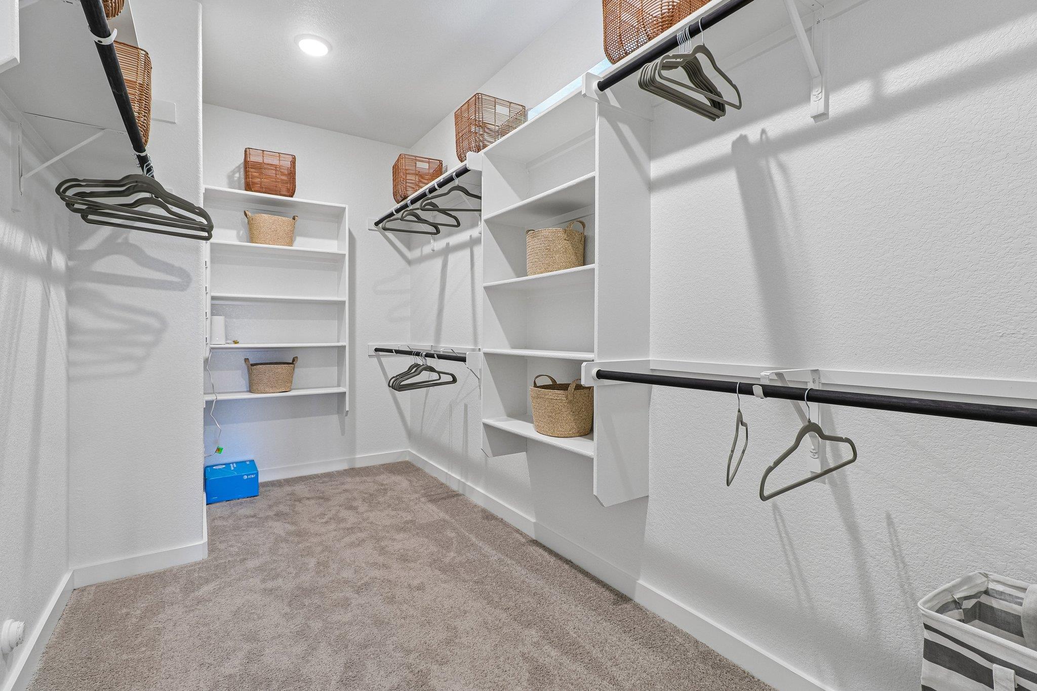 8112 Turning Leaf Cir Property Photo 20