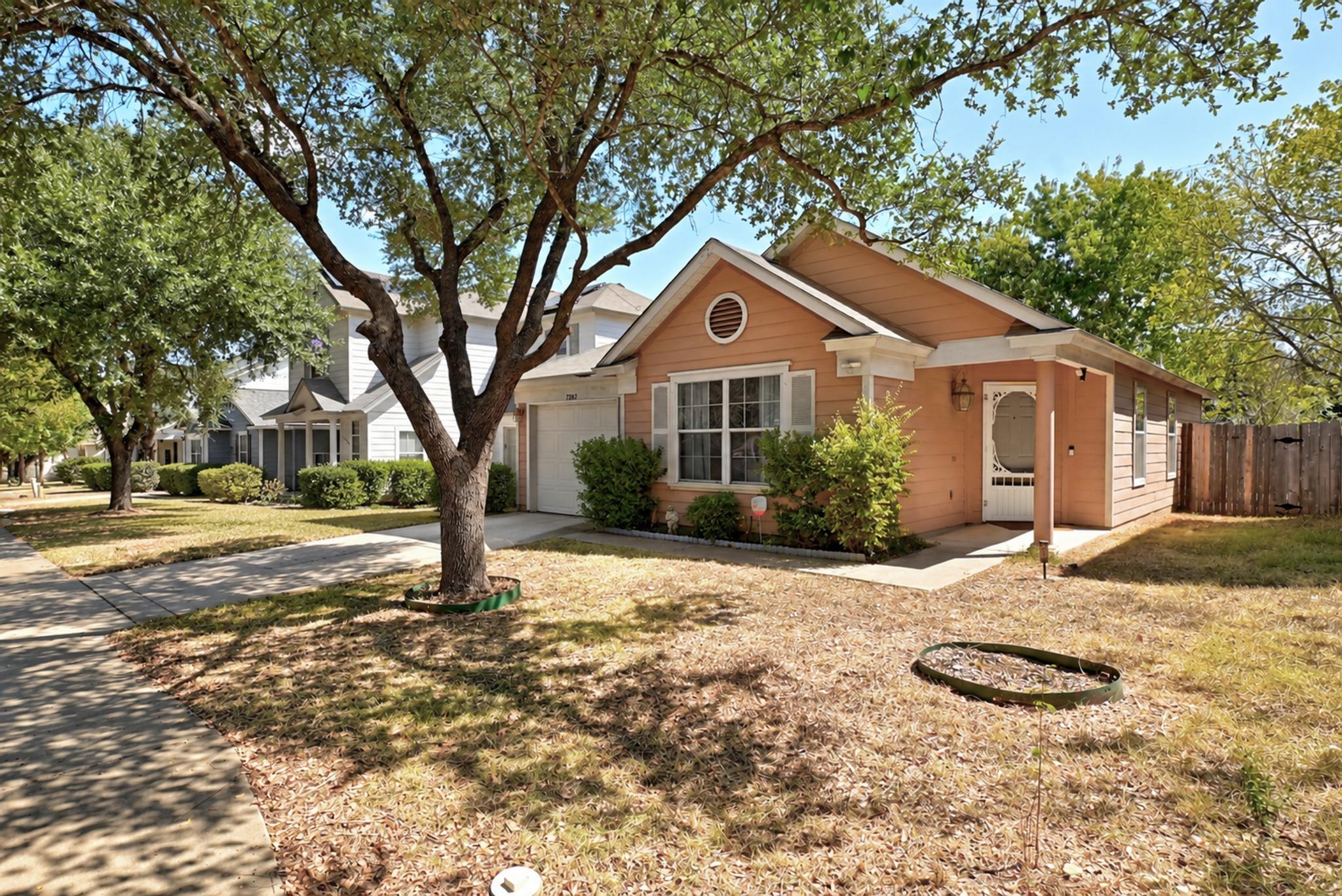 7203 Alegre Pass Property Photo 2