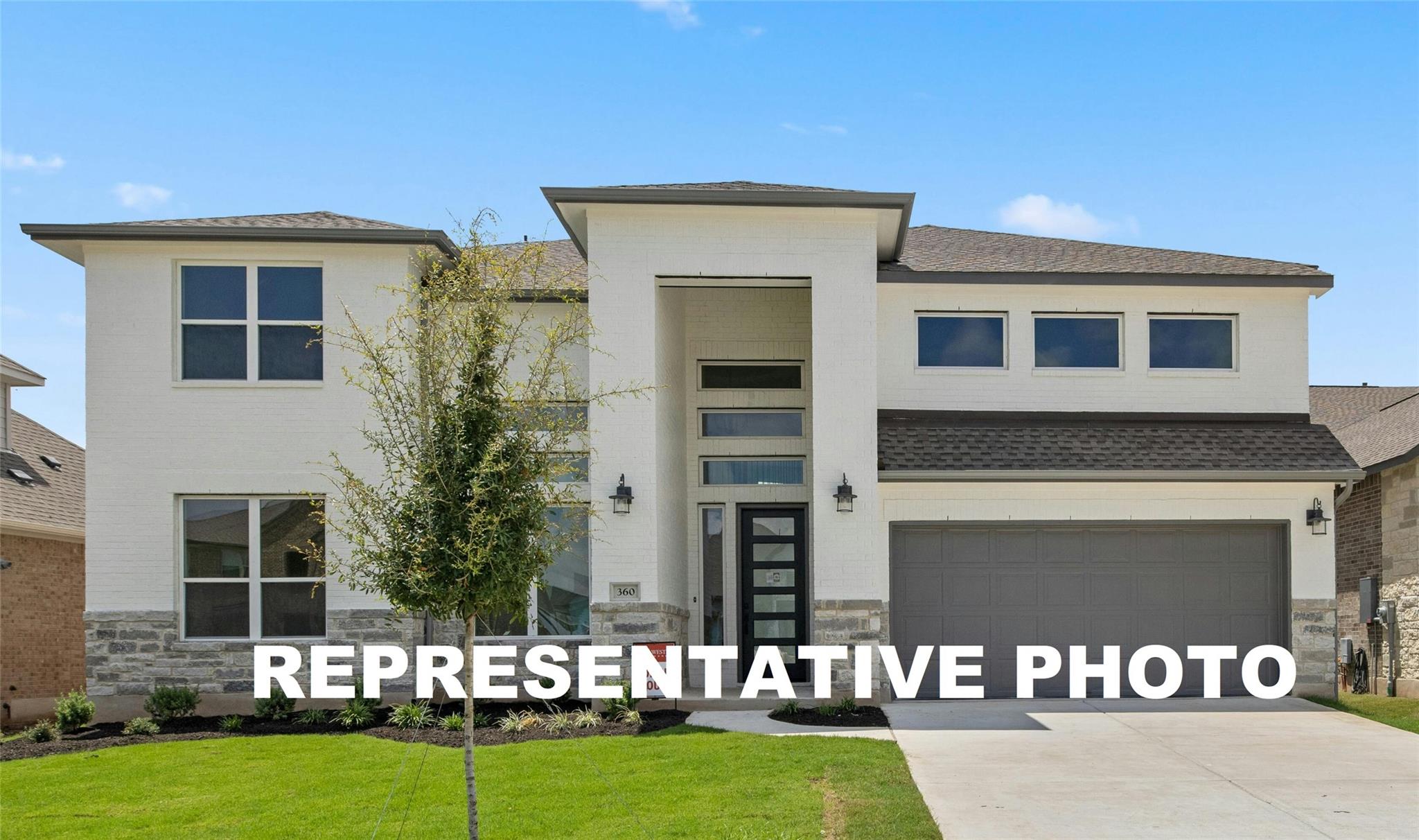 100 Cloverton Cres Property Photo