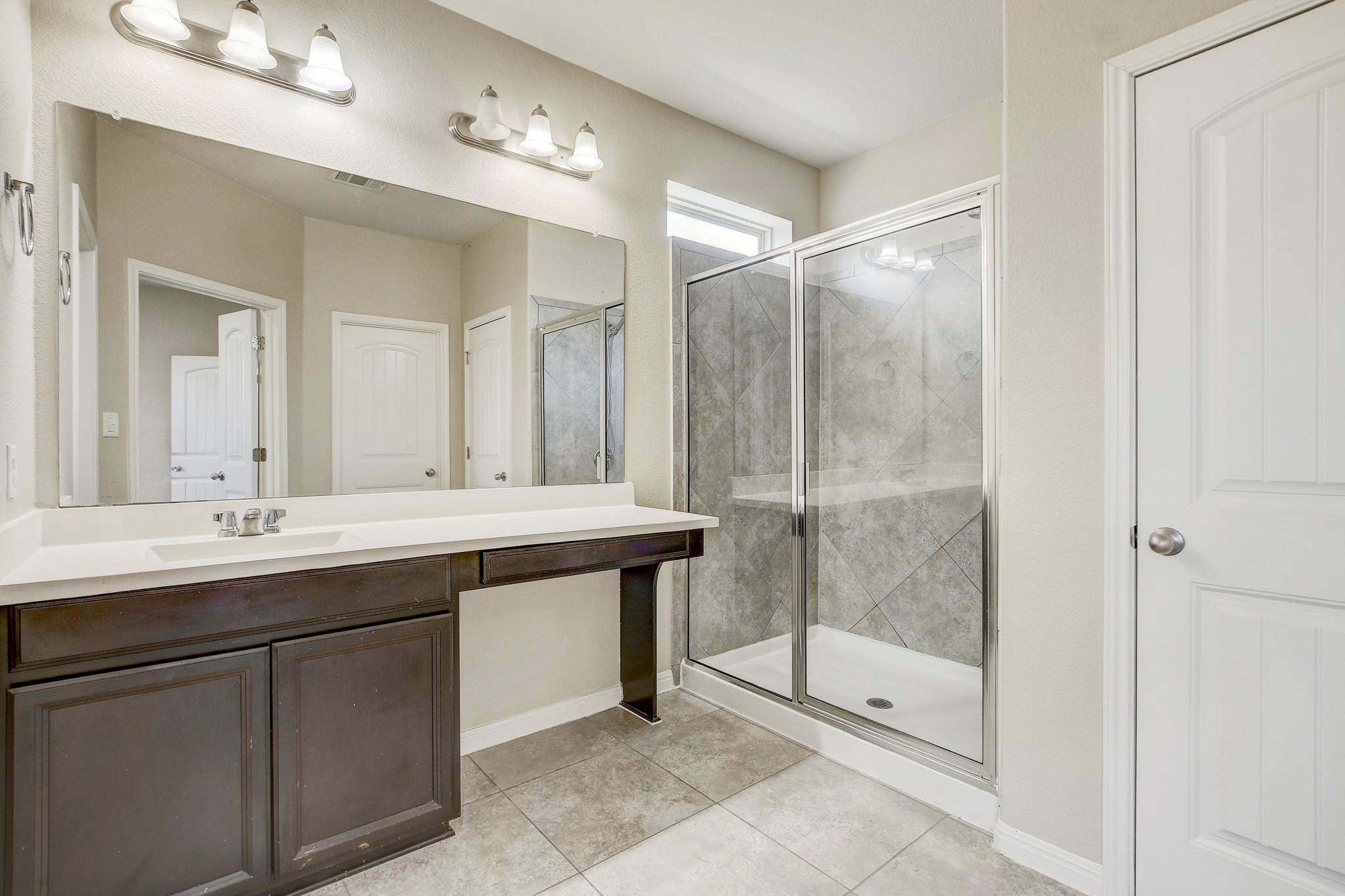 356 Quarry Ln Property Photo 17