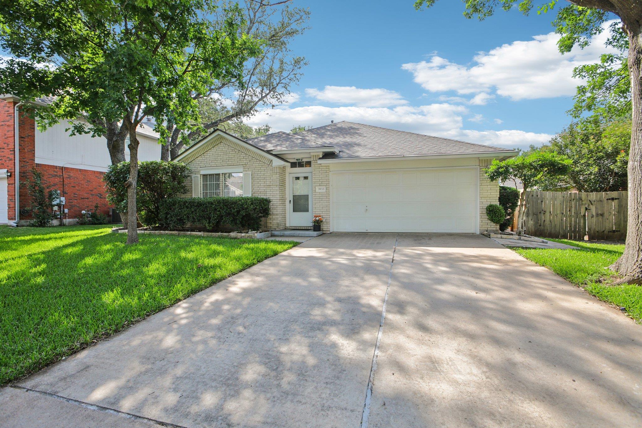 3933 Kristencreek Ln Property Photo 1