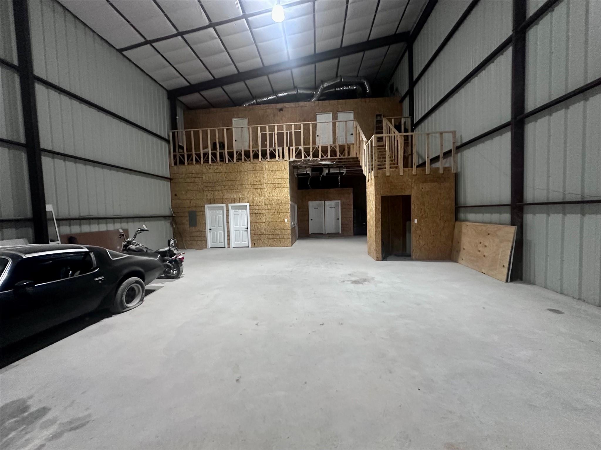 15015 Texas St Property Photo 5