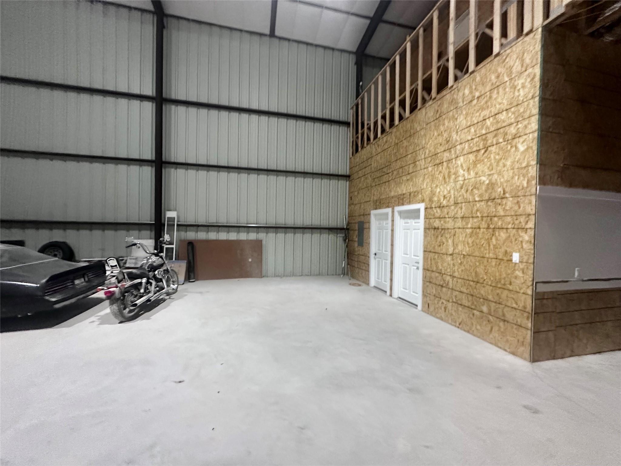 15015 Texas St Property Photo 6