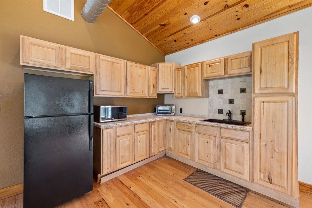 10800 Beach Rd Property Photo 26