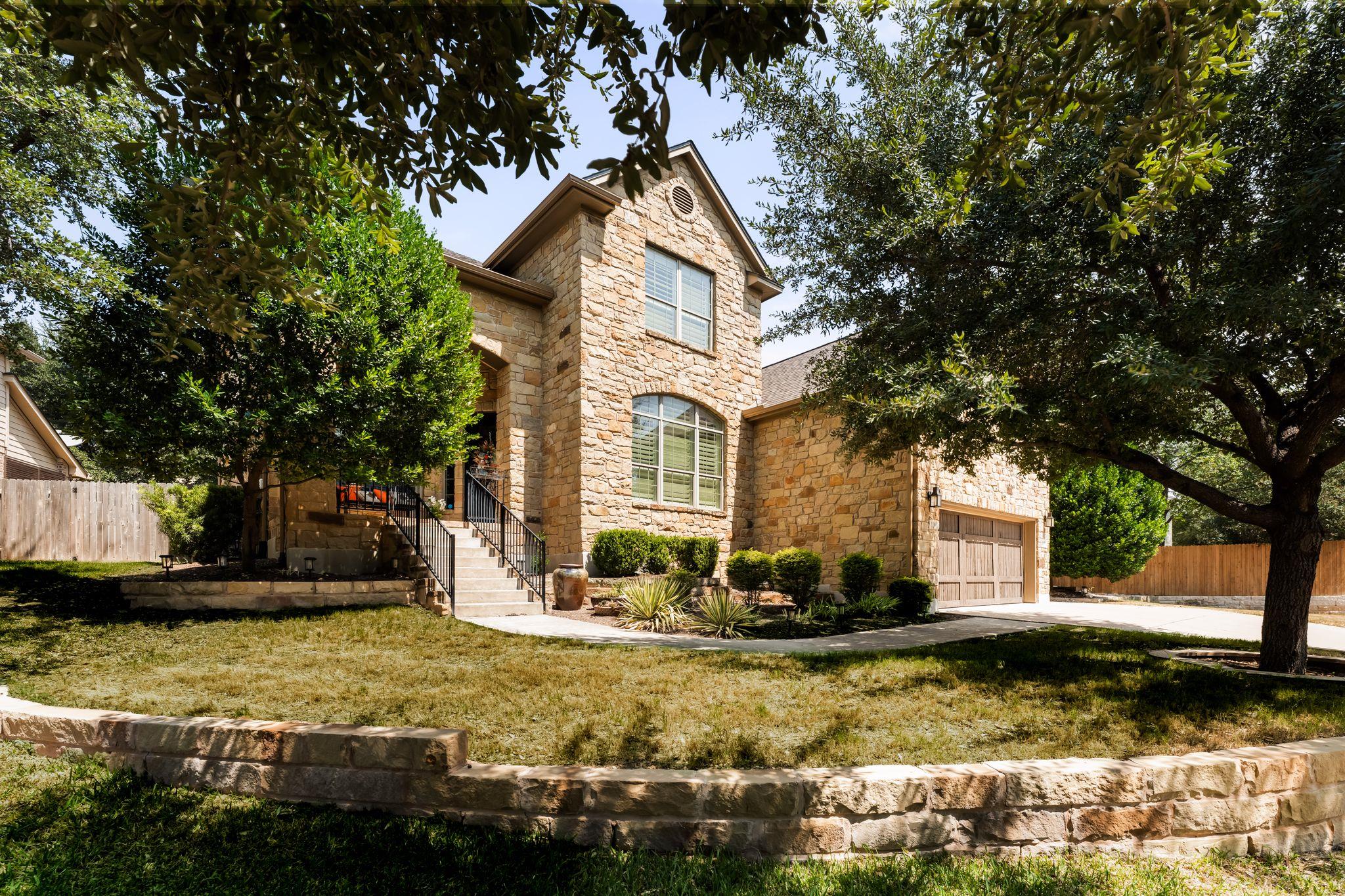 12025 Montclair Bnd Property Photo 1