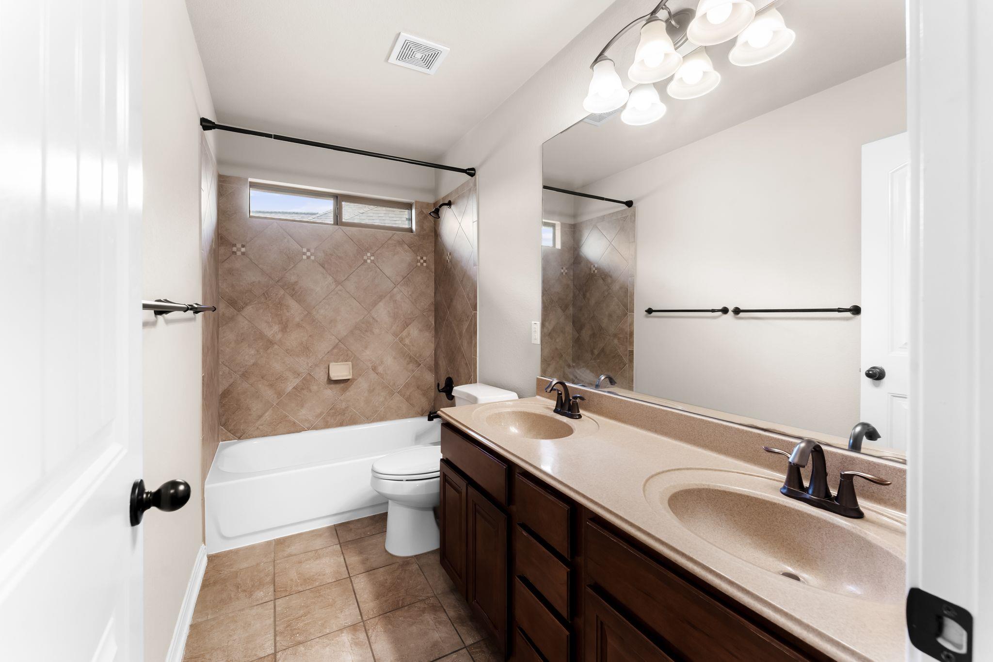 12025 Montclair Bnd Property Photo 29