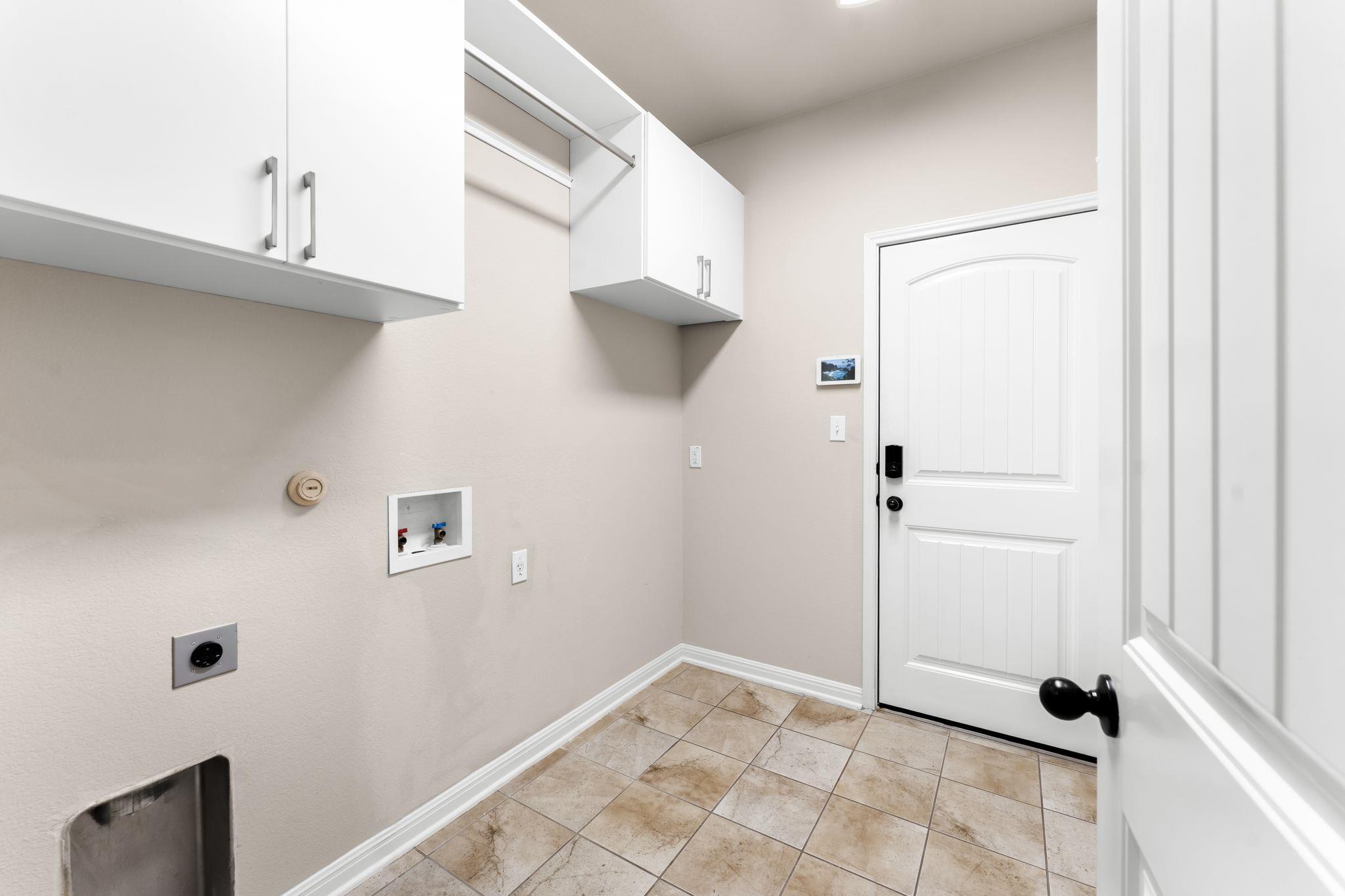 12025 Montclair Bnd Property Photo 31