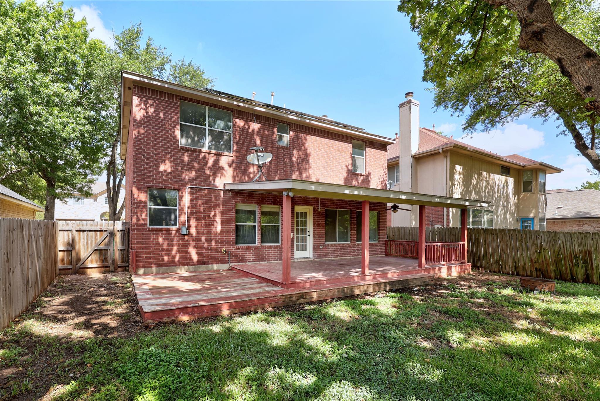 13217 Rochester Ln Property Photo 28