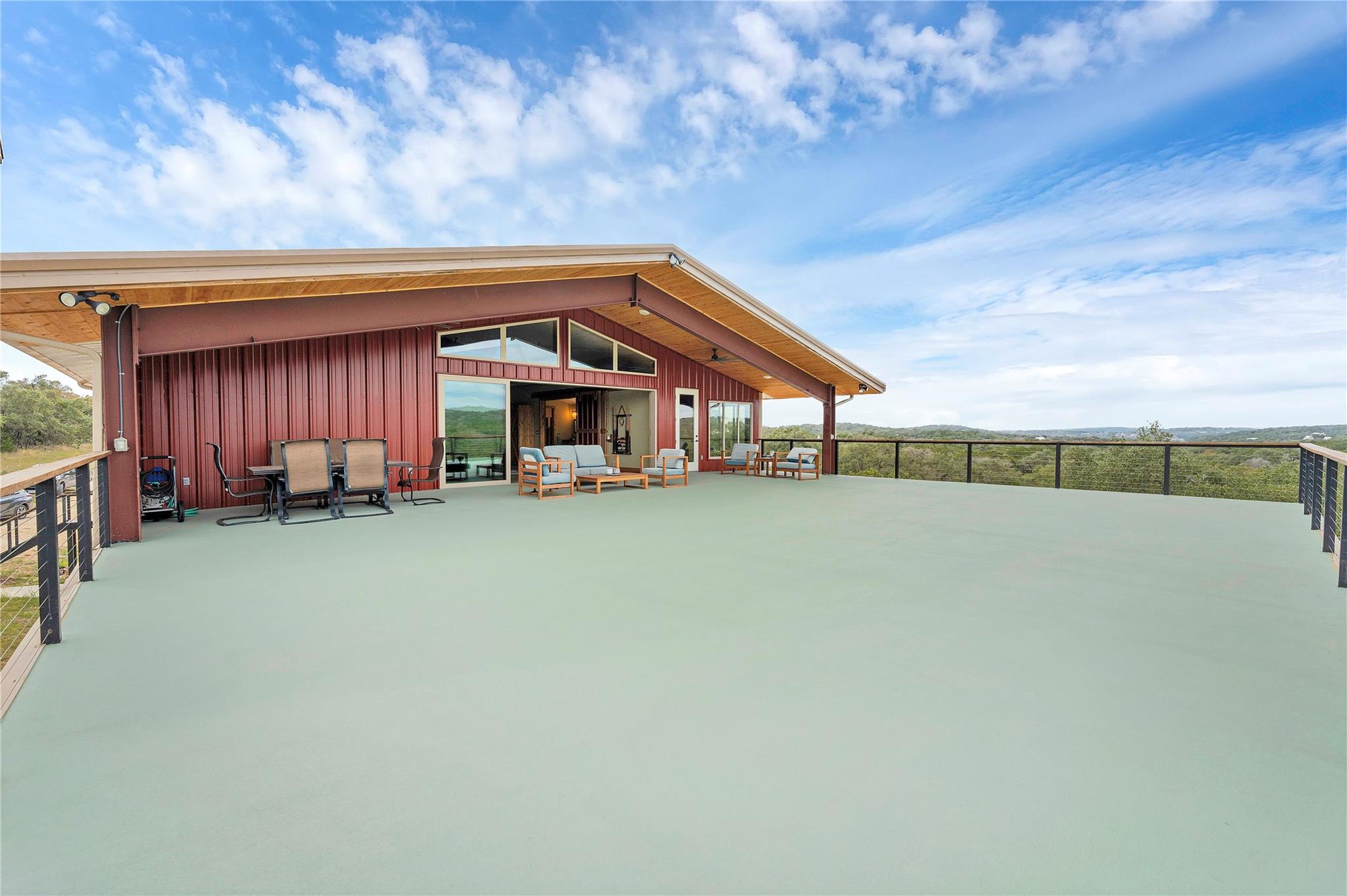 176 Elk Rdg Property Photo 5