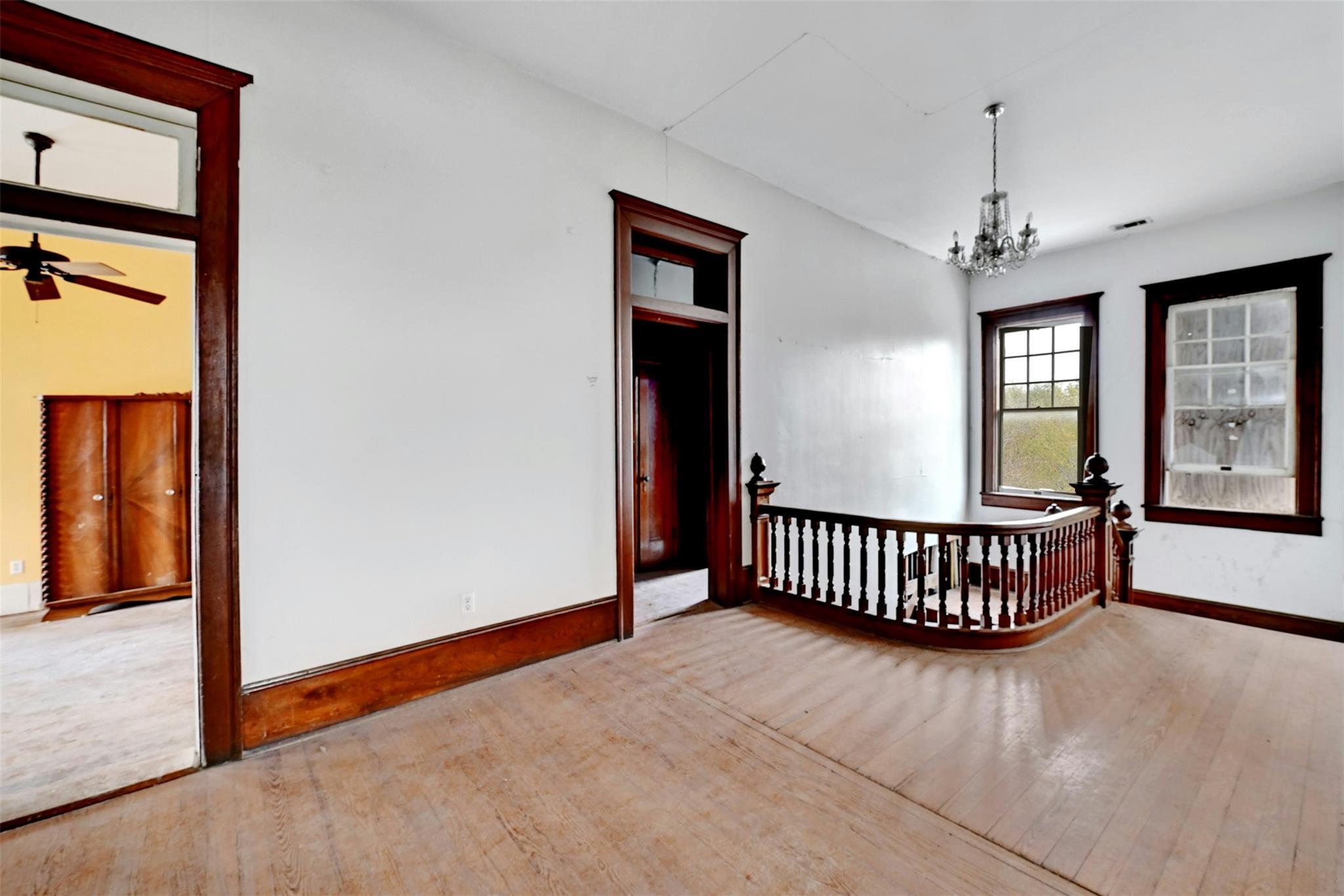 709 Lexington St Property Photo 10