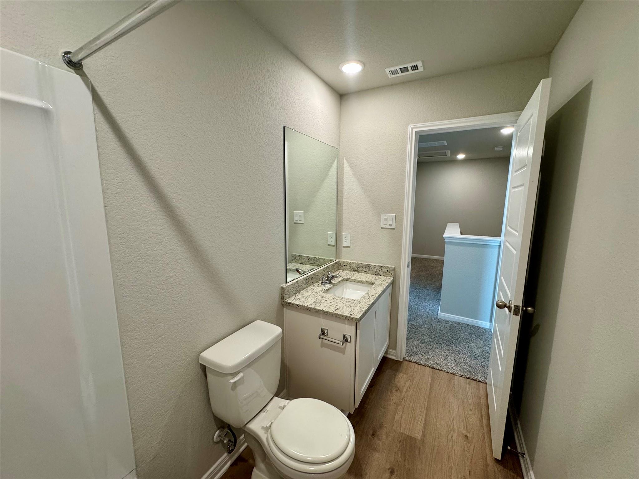 761 Staglin St #a Property Photo 26
