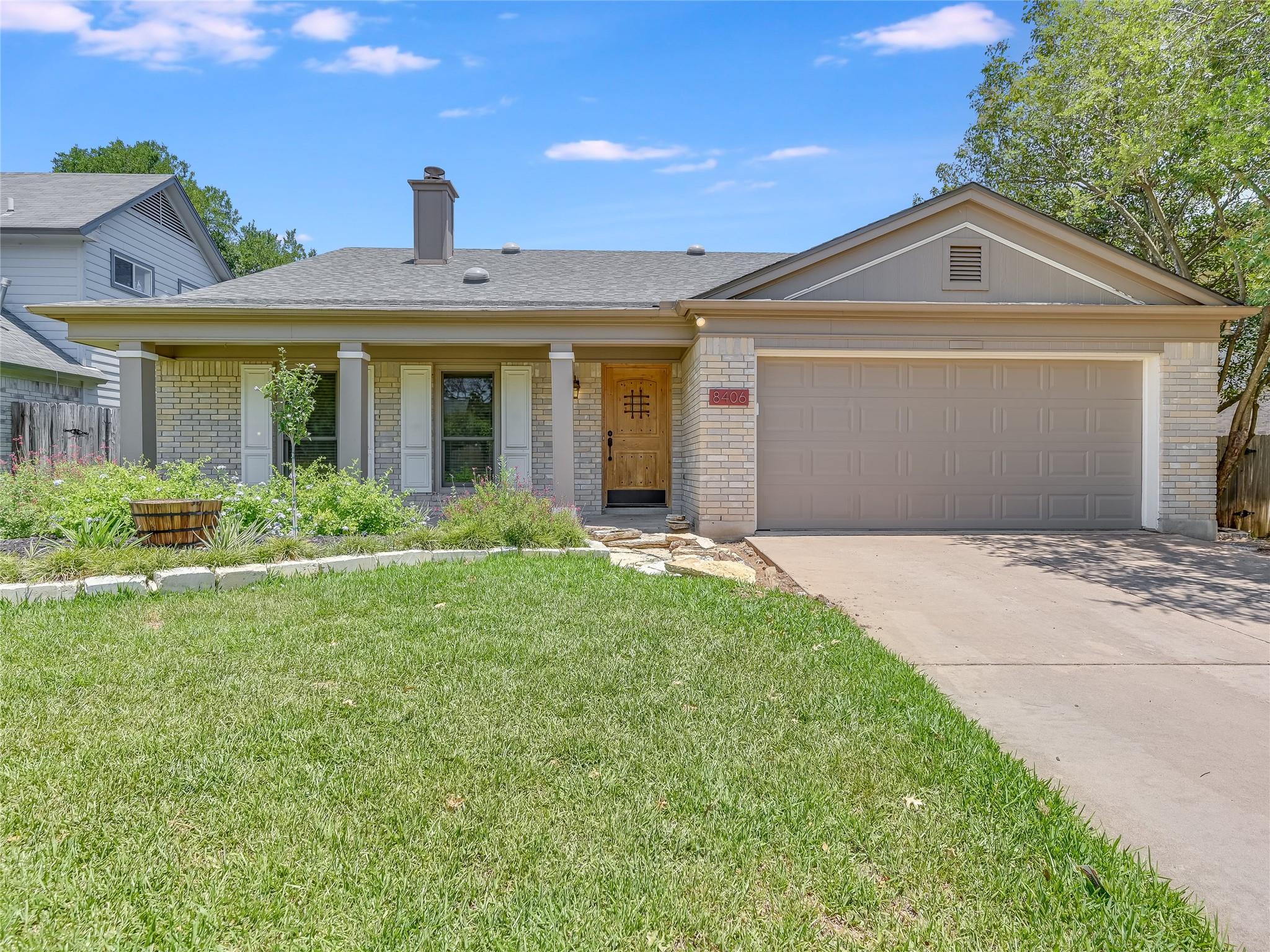 8406 Racine Trl Property Photo 1