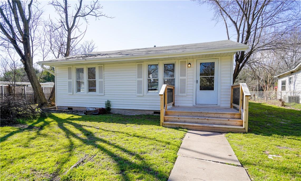 5516 Joe Sayers Ave Property Photo