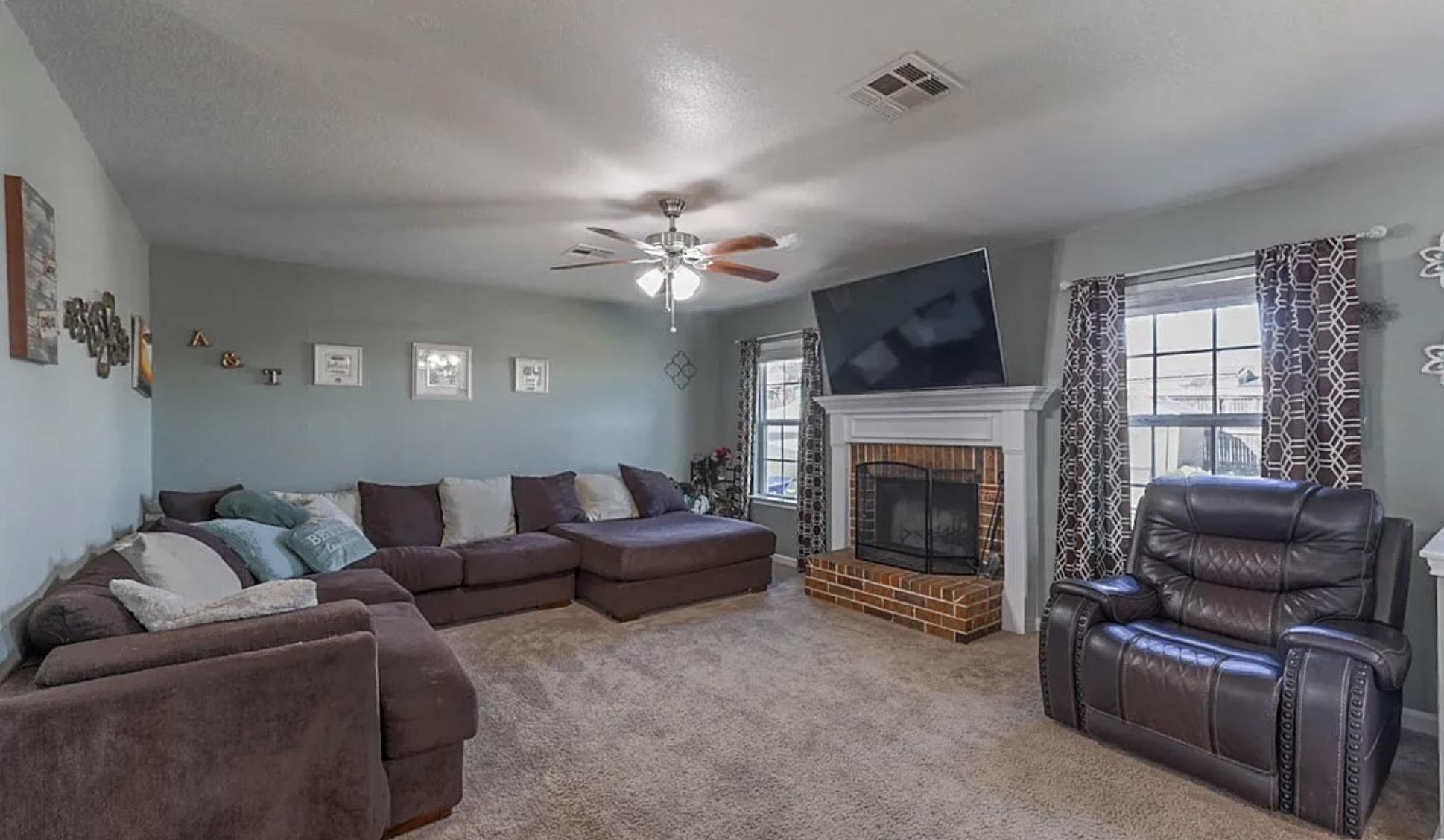 5709 Drystone Ln Property Photo 8