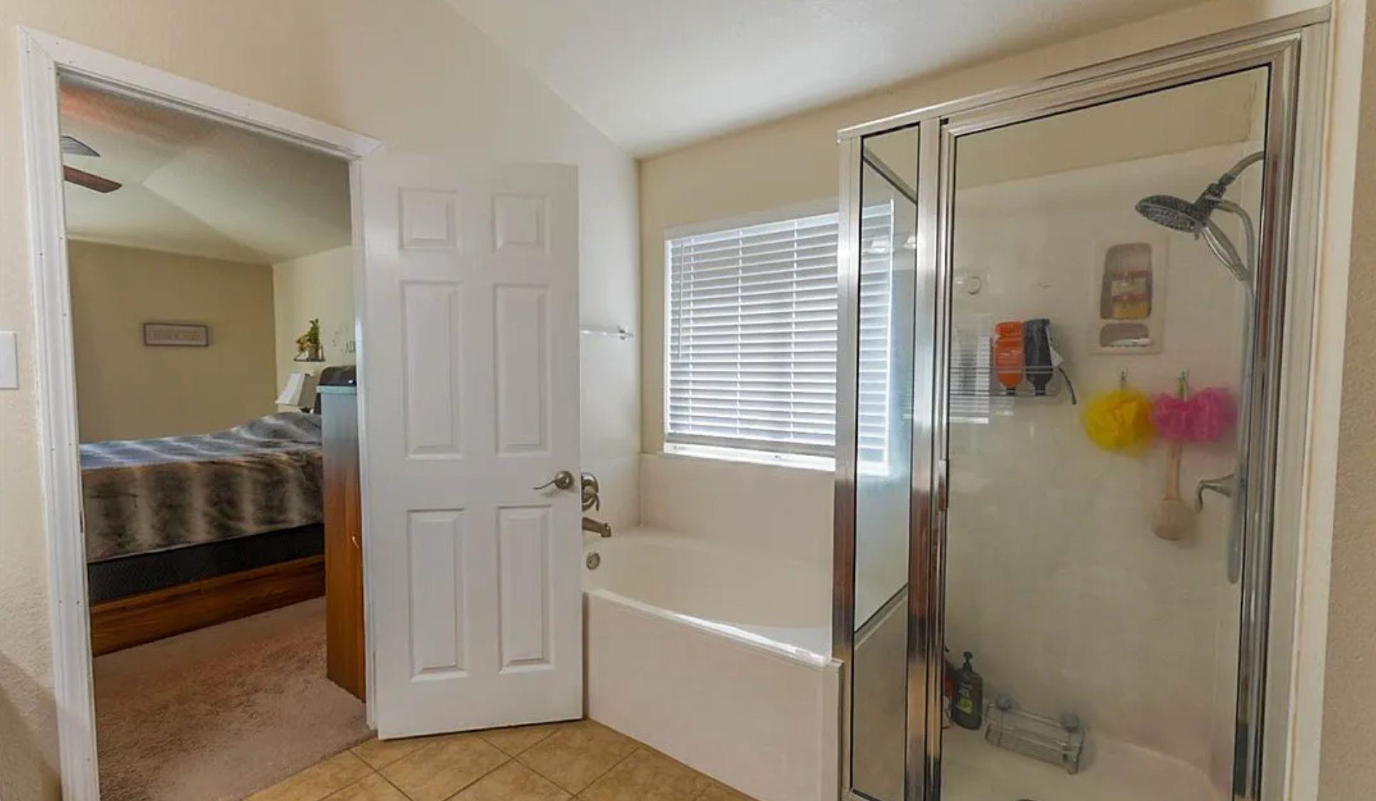 5709 Drystone Ln Property Photo 14