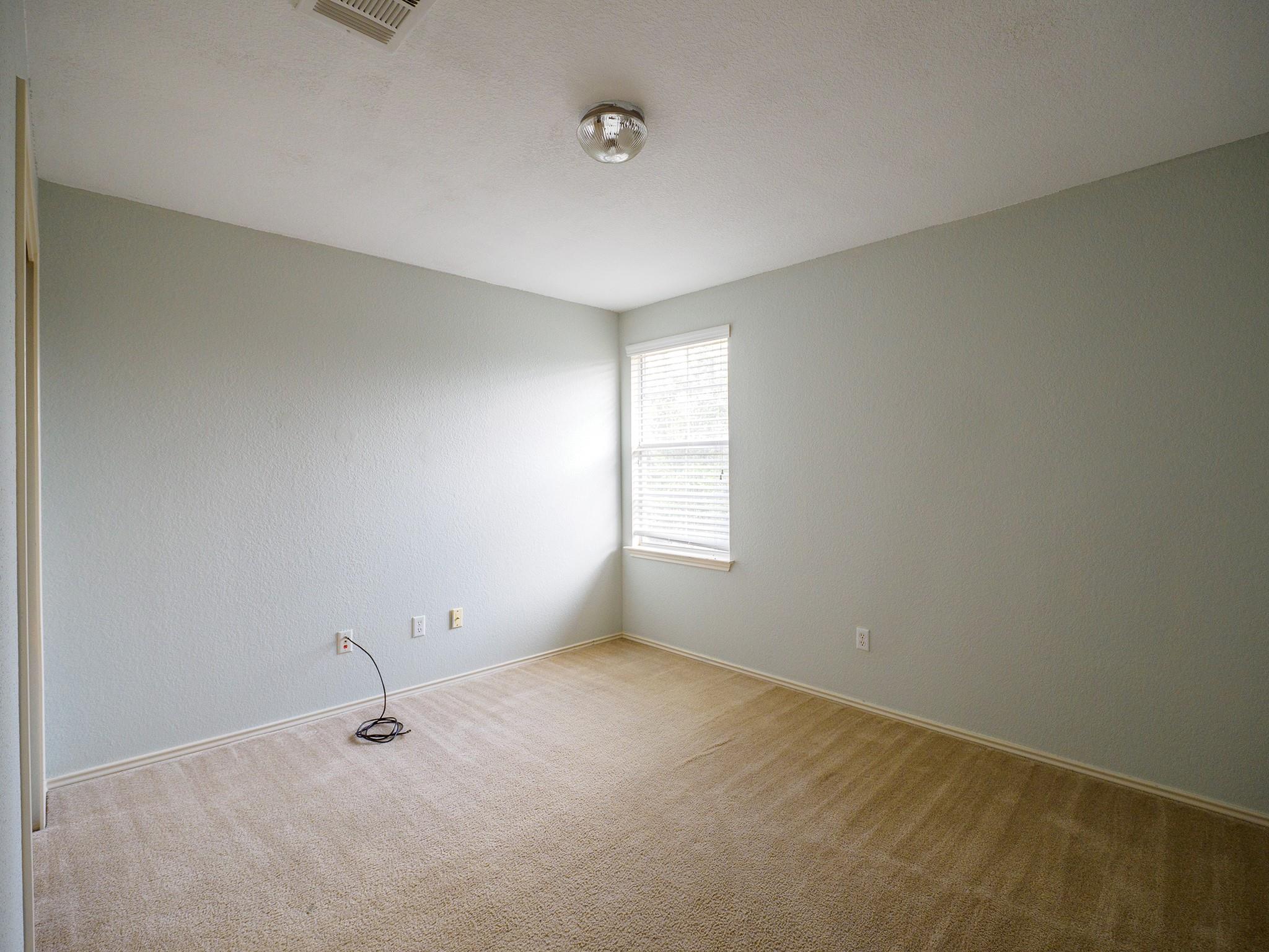13504 Richard Nixon St Property Photo 24