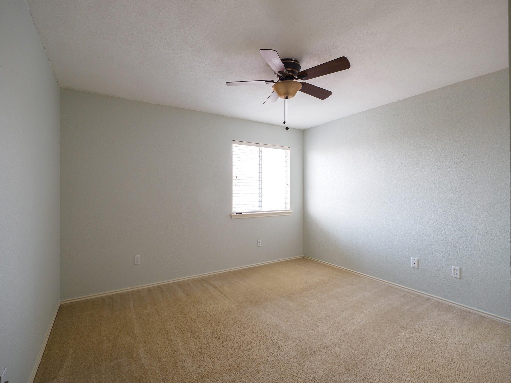 13504 Richard Nixon St Property Photo 26