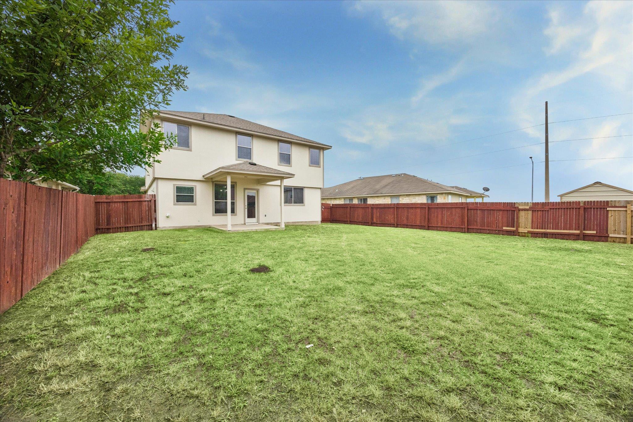 13504 Richard Nixon St Property Photo 30
