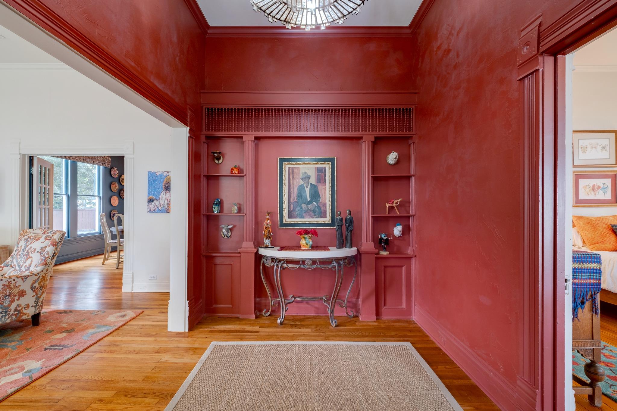 402 Hudgins St Property Photo 4