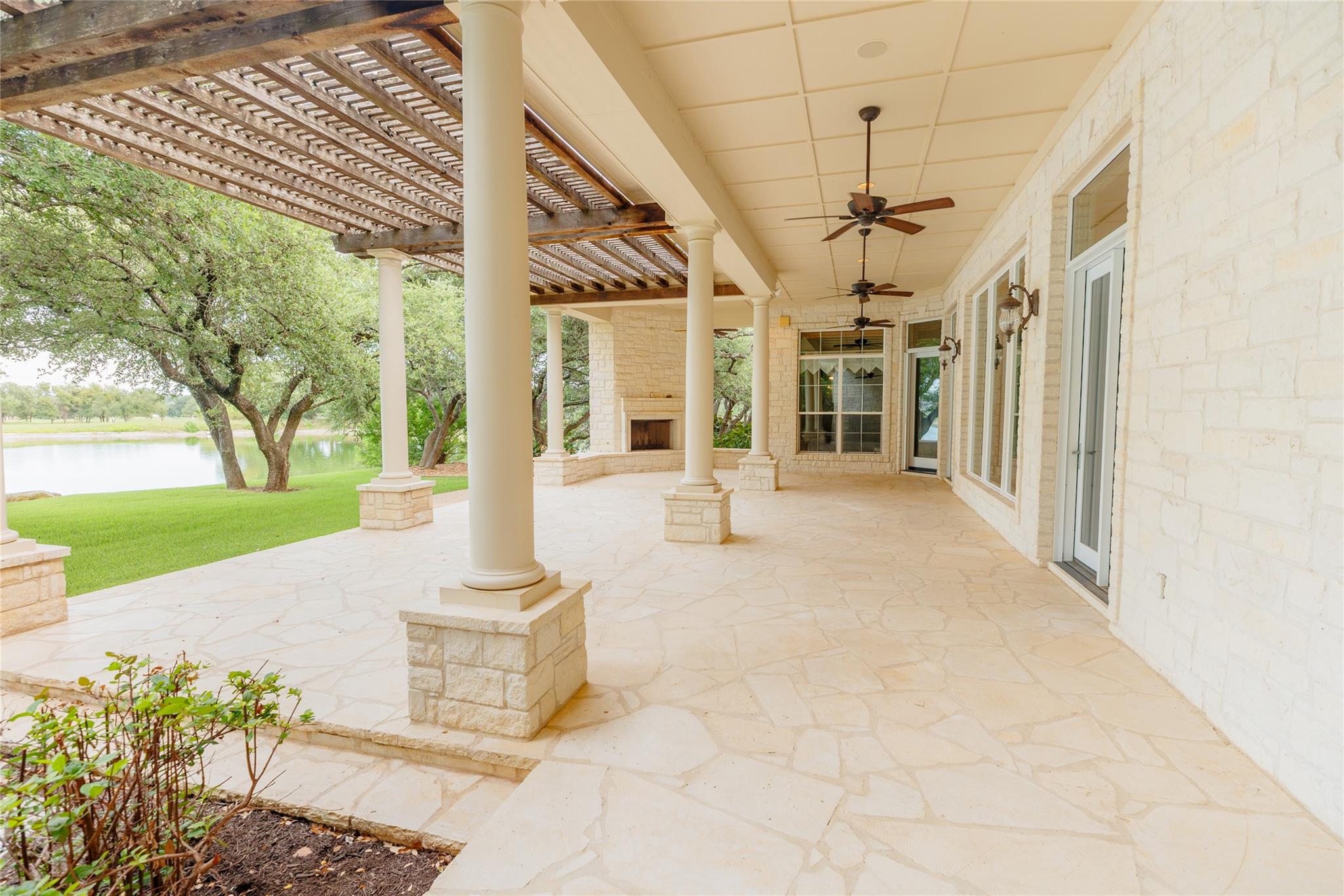 200 Stardust Ln Property Photo 8