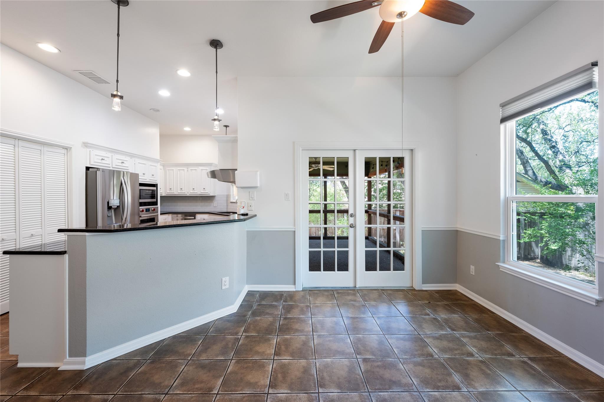 7203 Desert Rose Cv Property Photo 8