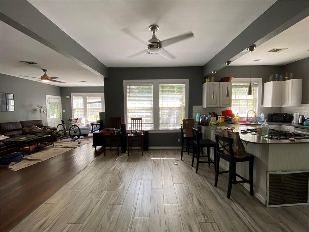 3804 Duval ST Property Photo 1