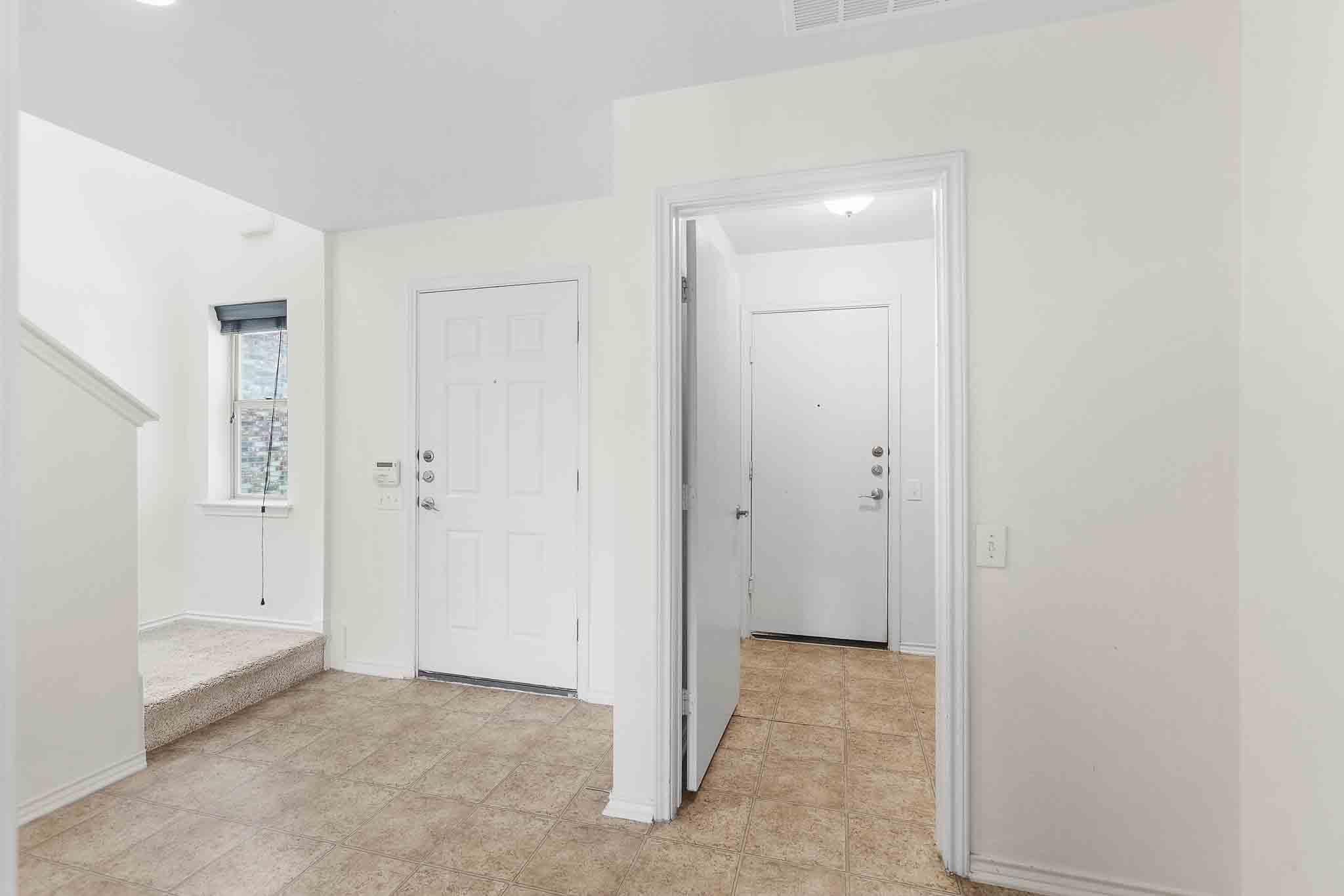11012 Culzean Dr Property Photo 5