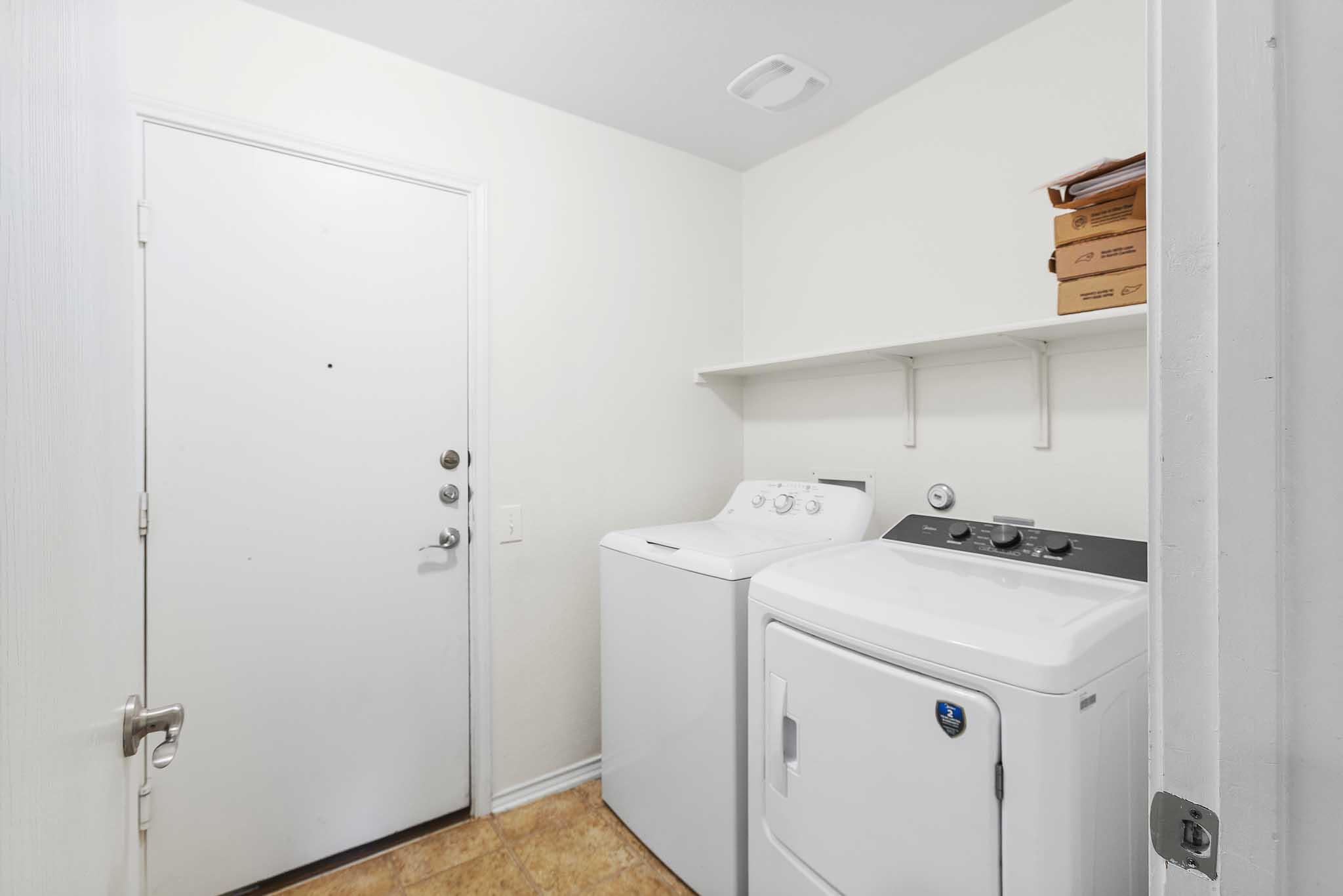 11012 Culzean Dr Property Photo 6